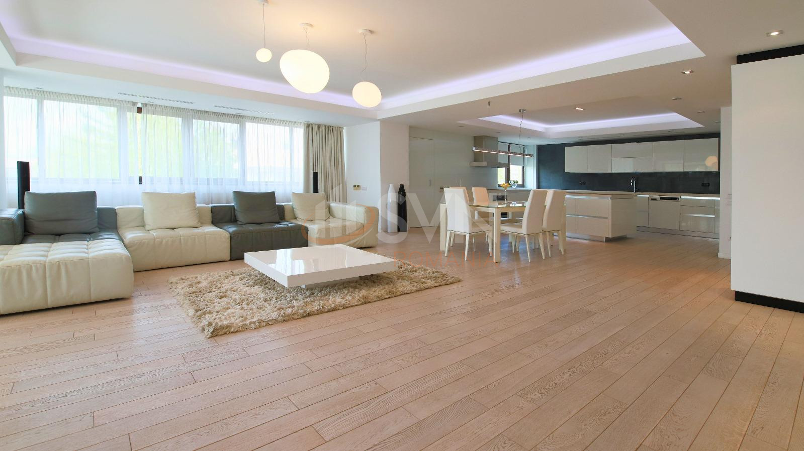 3 camere cu loc parcare subteran inclus Bucuresti/Herastrau