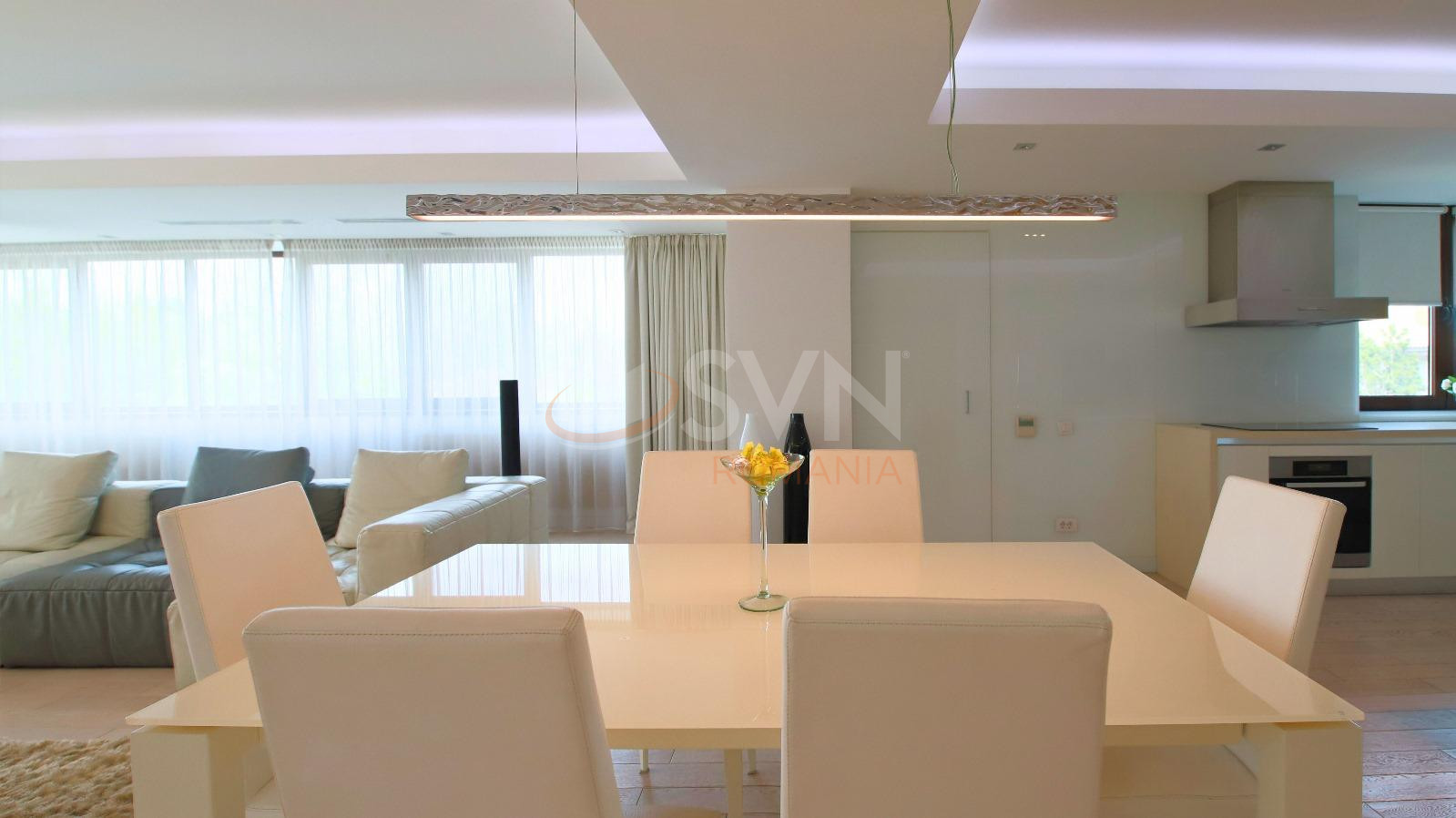 3 camere cu loc parcare subteran inclus Bucuresti/Herastrau