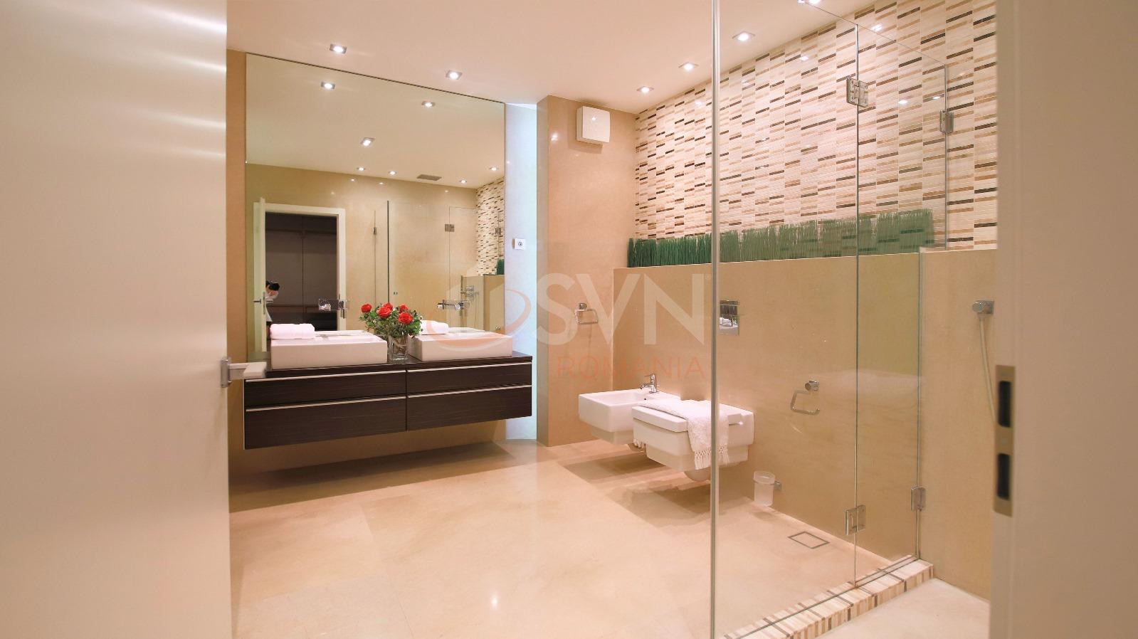 3 camere cu loc parcare subteran inclus Bucuresti/Herastrau