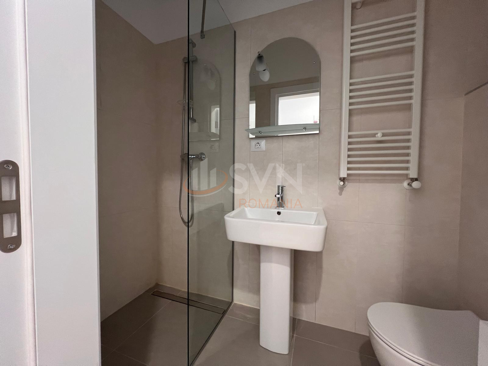 3 camere cu loc parcare subteran inclus Bucuresti/Sisesti