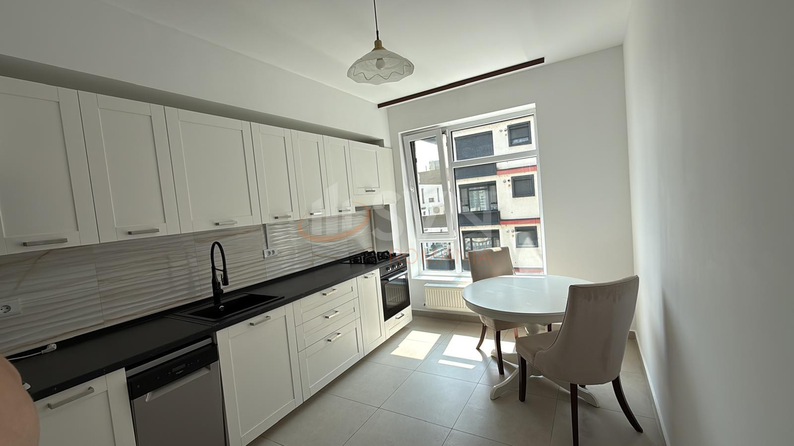 3 camere cu loc parcare subteran inclus Bucuresti/Aviatiei