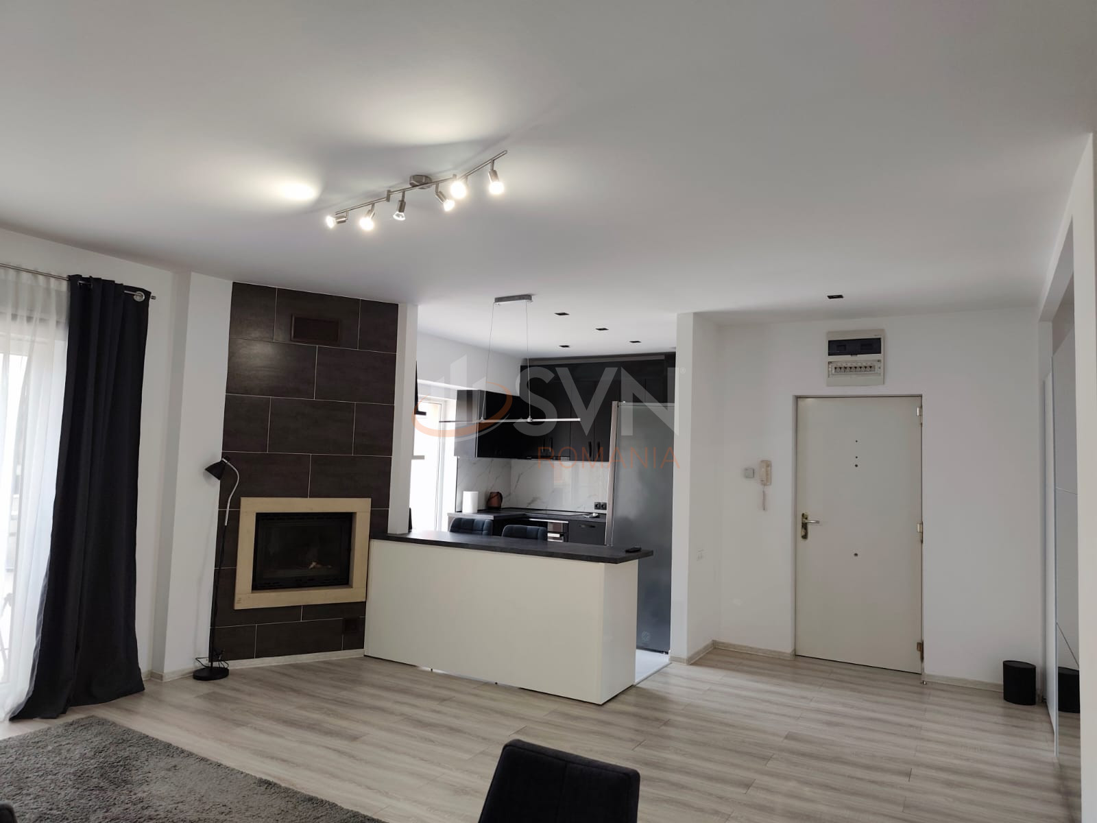 3 camere cu loc parcare subteran inclus Bucuresti/Pipera