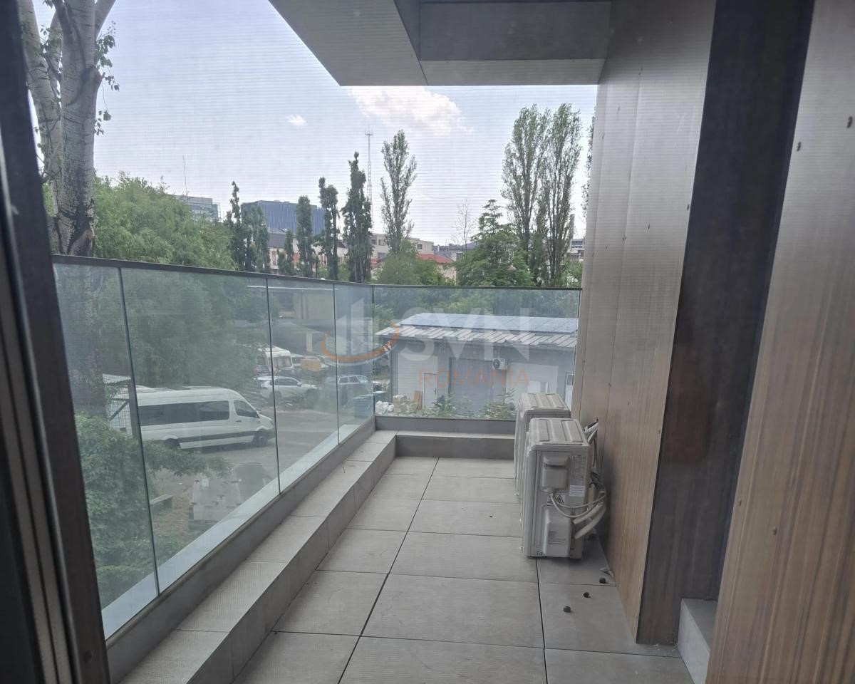 3 camere cu loc parcare subteran inclus Bucuresti/Crangasi