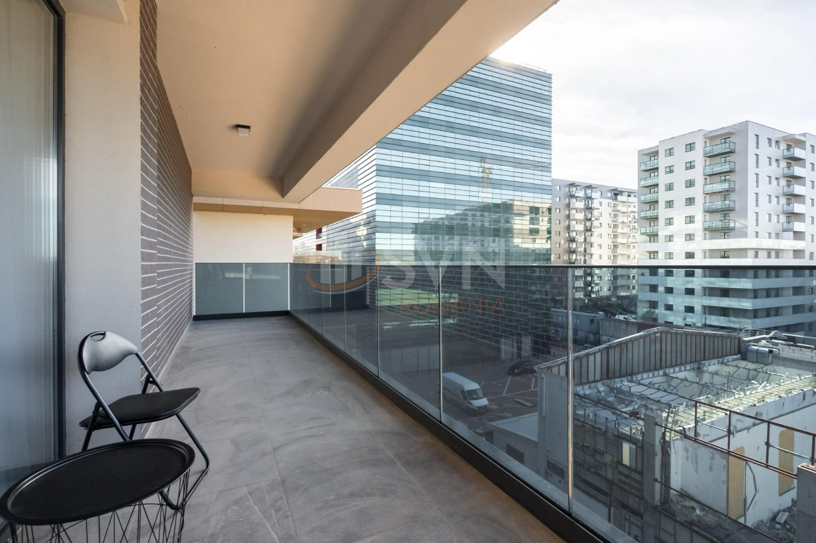 3 camere cu loc parcare subteran inclus Bucuresti/Pipera