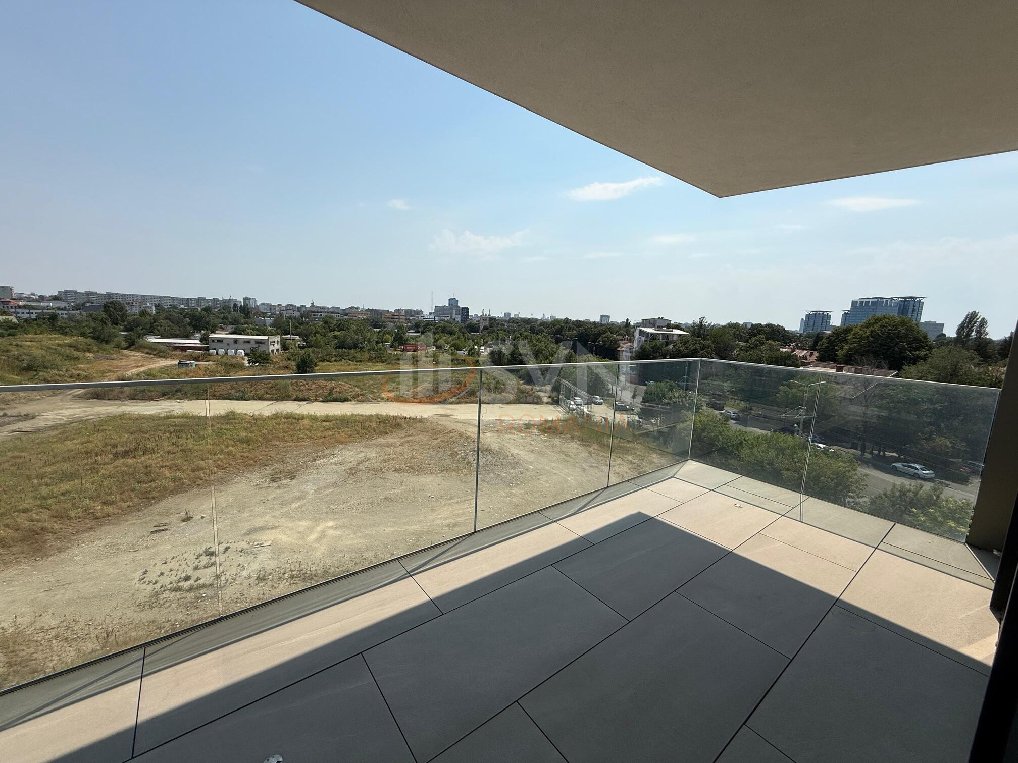 3 camere cu loc parcare subteran inclus Bucuresti/Floreasca