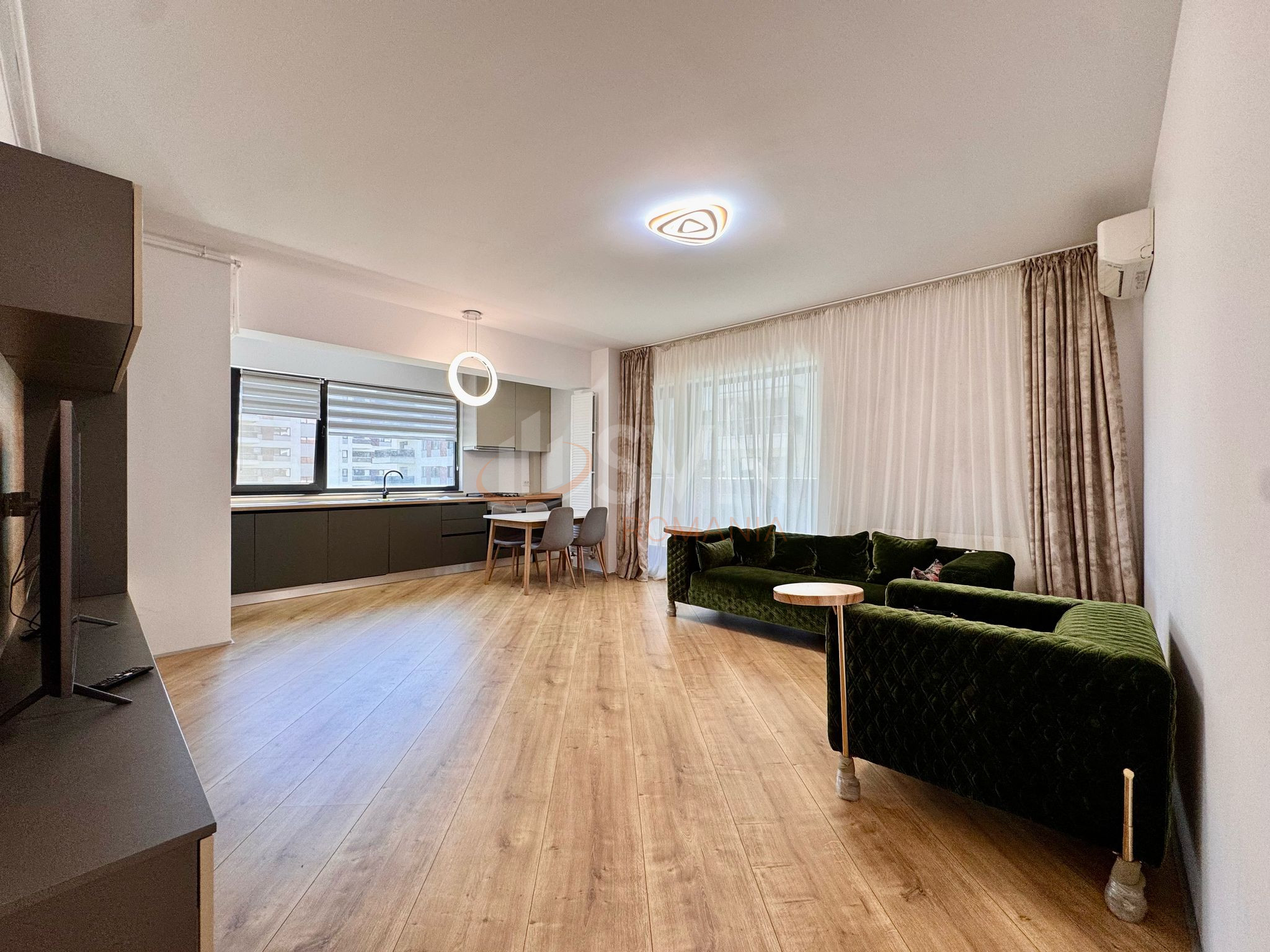 3 camere cu loc parcare subteran inclus Bucuresti/Pipera