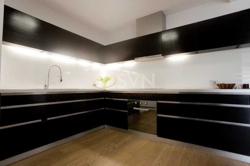 3 camere cu loc parcare subteran inclus Bucuresti/Herastrau