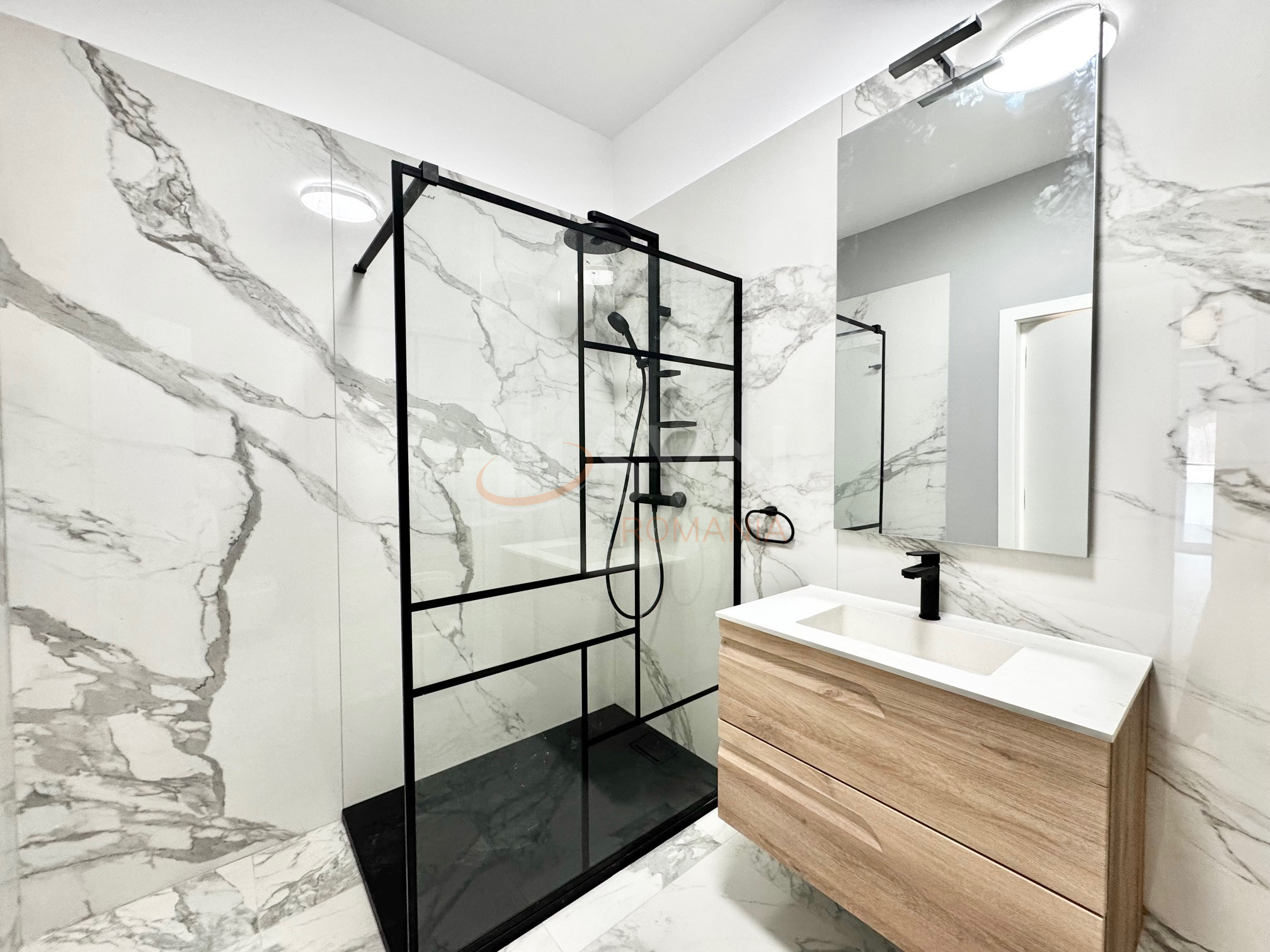 3 camere cu loc parcare subteran inclus Bucuresti/Herastrau