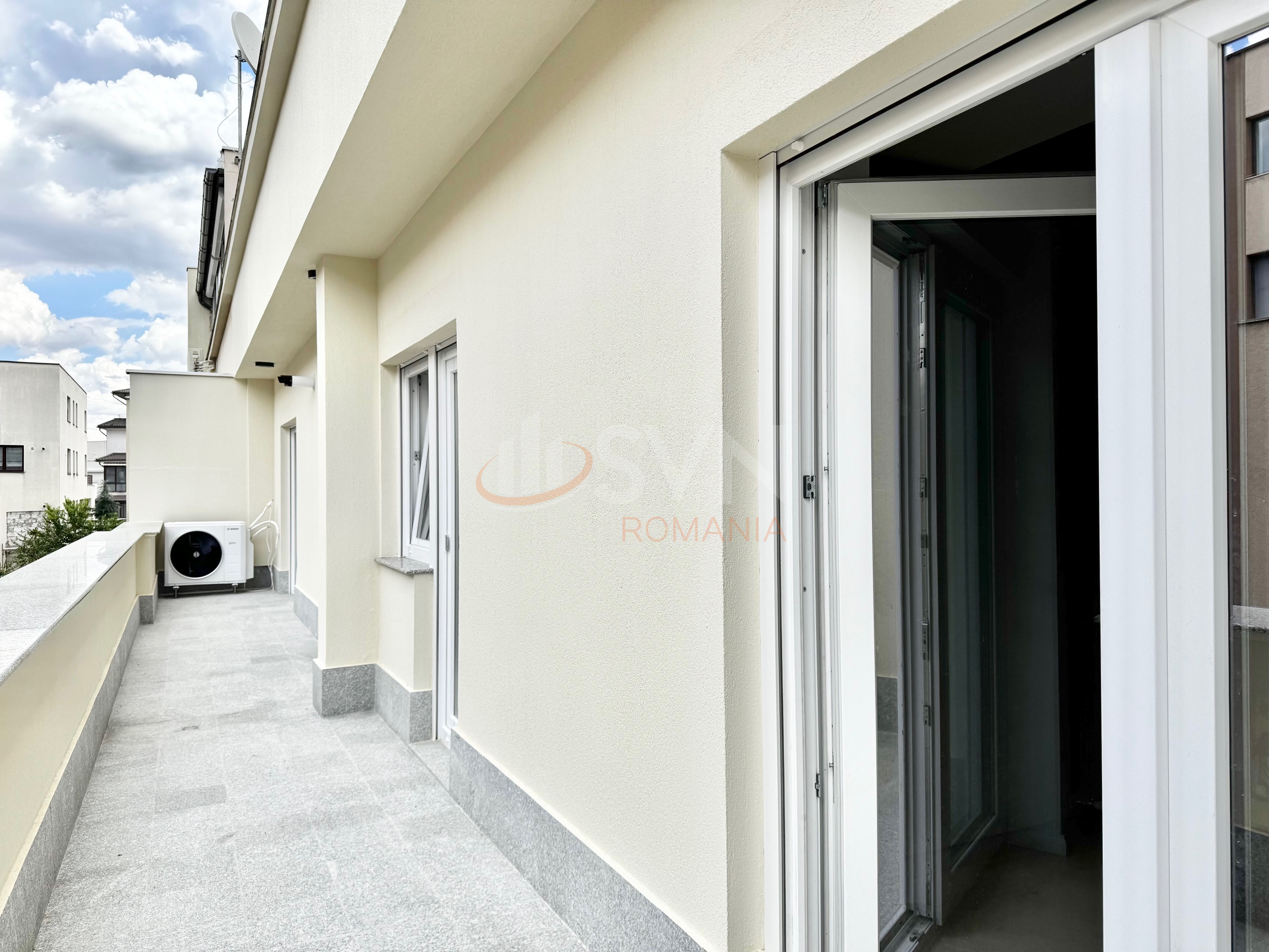 3 camere cu loc parcare subteran inclus Bucuresti/Herastrau