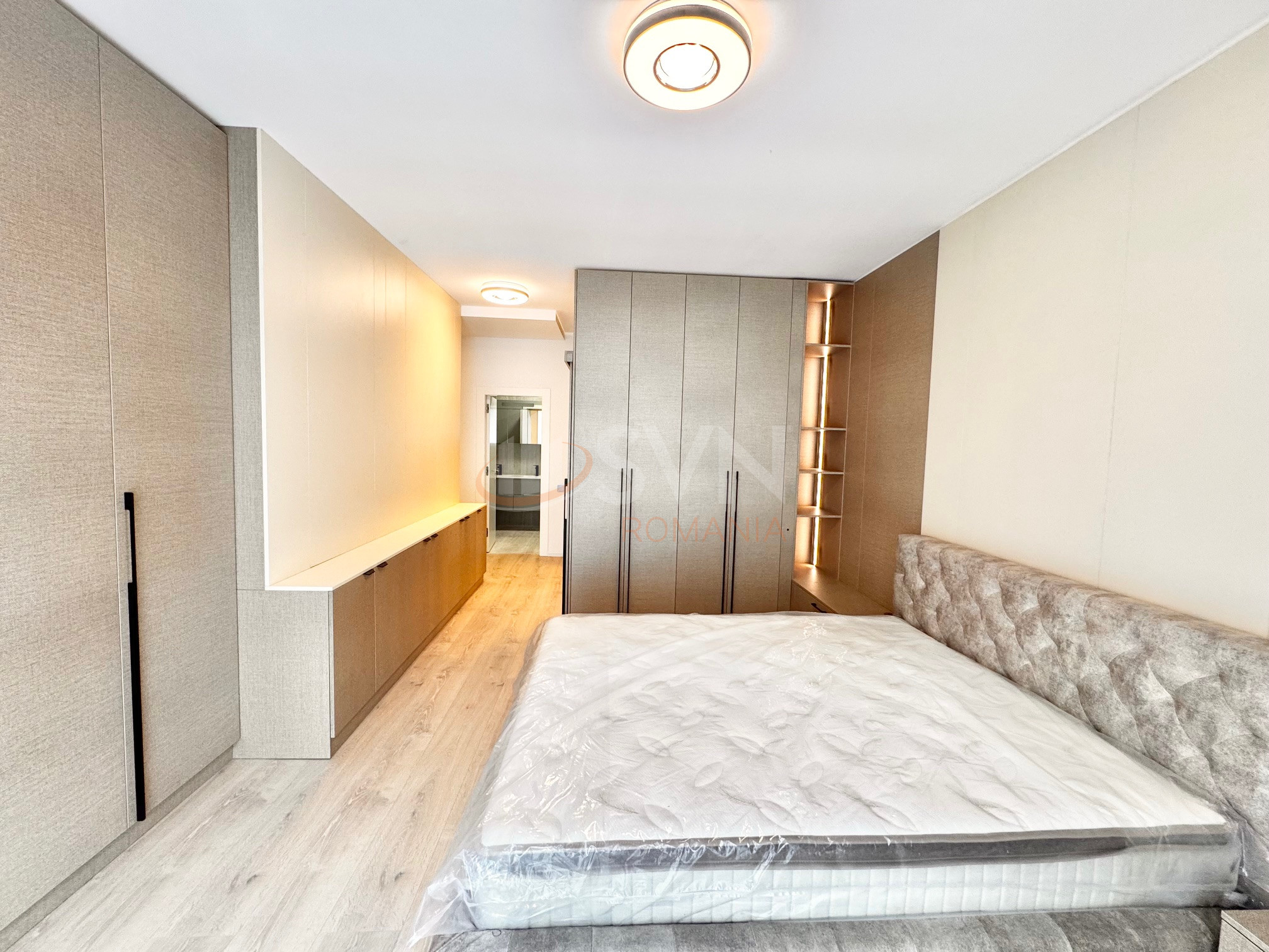 3 camere cu loc parcare subteran inclus Bucuresti/Herastrau