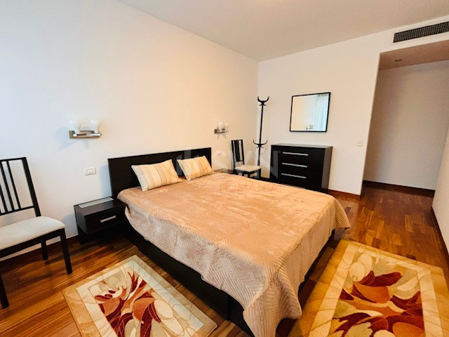 3 camere cu loc parcare subteran inclus Bucuresti/Dorobanti