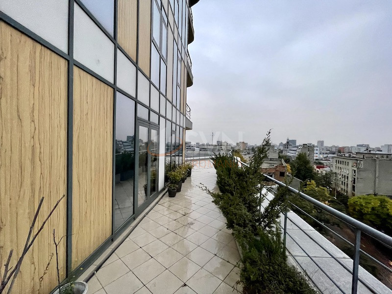 3 camere cu loc parcare subteran inclus Bucuresti/Ferdinand