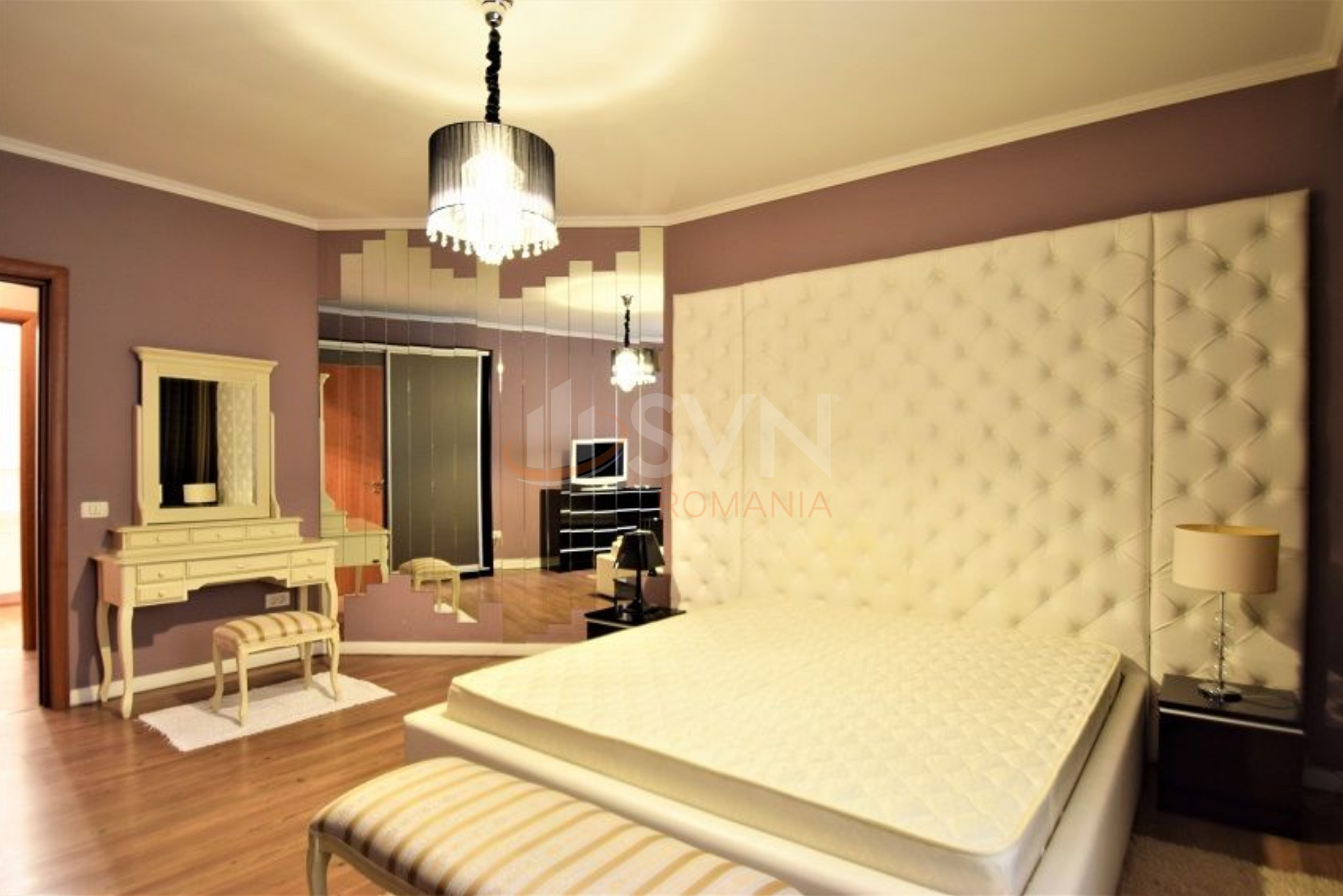 3 camere cu loc parcare subteran inclus Bucuresti/Herastrau