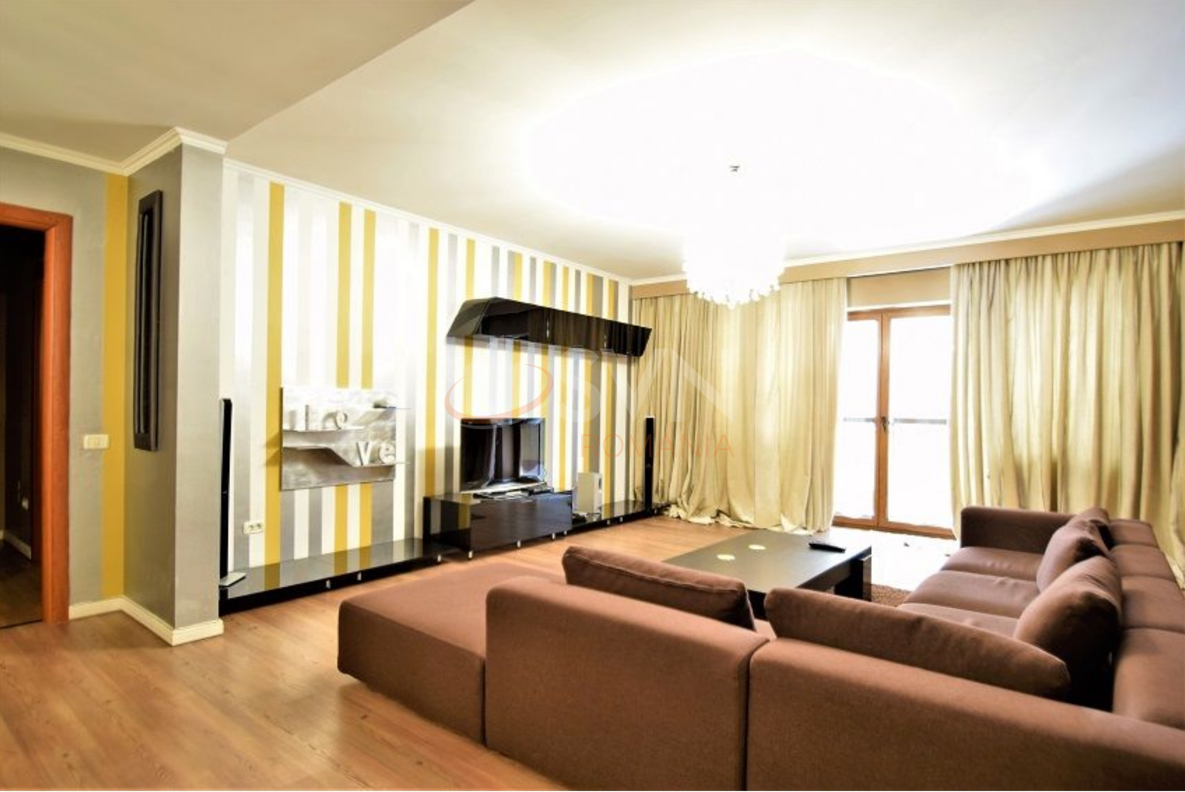 3 camere cu loc parcare subteran inclus Bucuresti/Herastrau