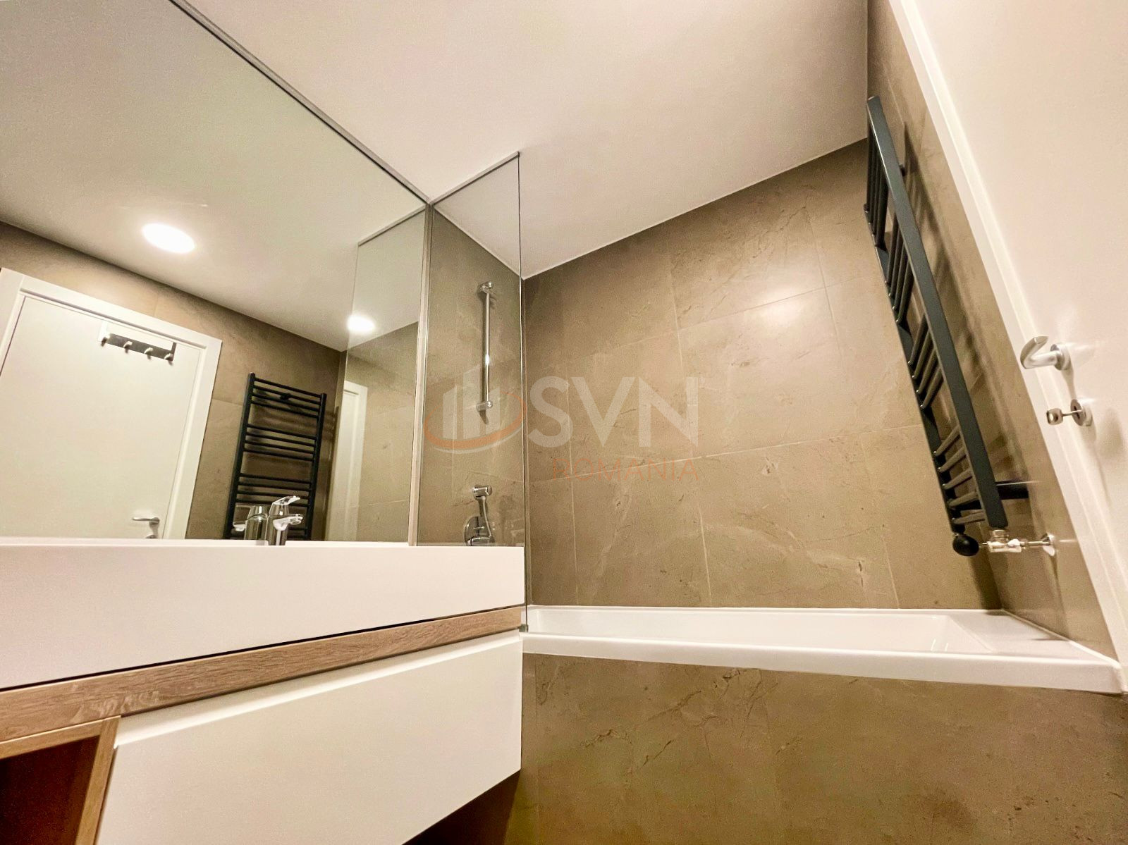 3 camere cu loc parcare subteran inclus Bucuresti/Aviatiei