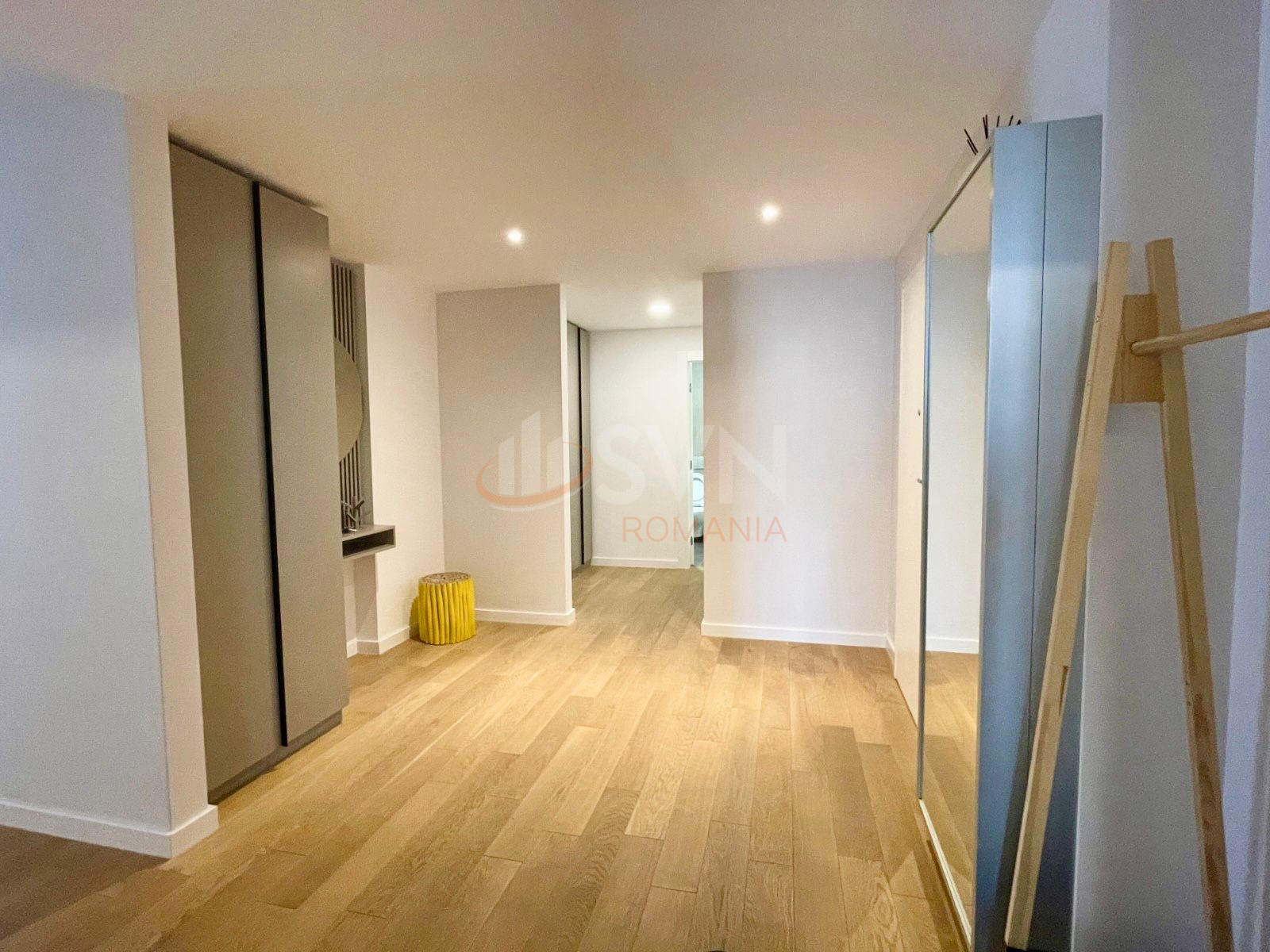 3 camere cu loc parcare subteran inclus Bucuresti/Aviatiei