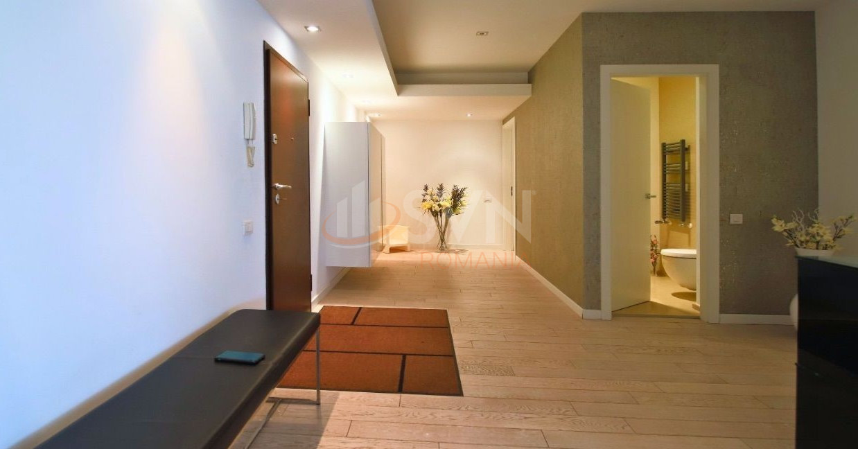 3 camere cu loc parcare subteran inclus Bucuresti/Herastrau