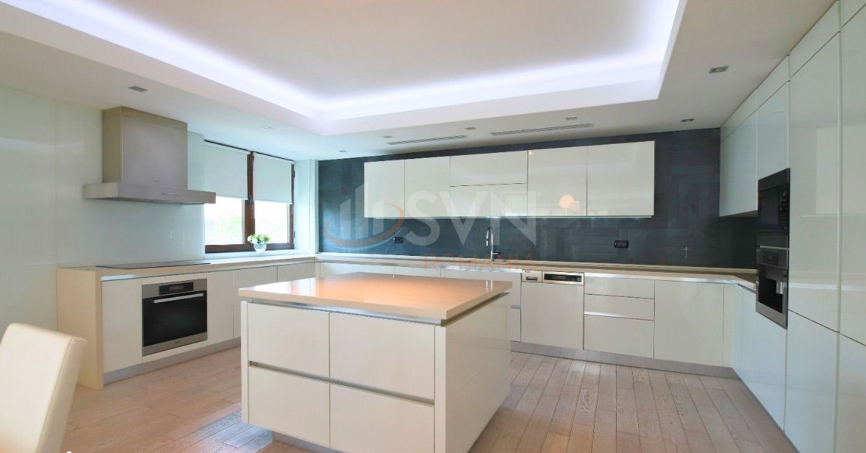 3 camere cu loc parcare subteran inclus Bucuresti/Herastrau