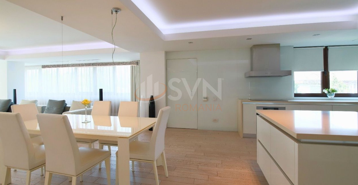 3 camere cu loc parcare subteran inclus Bucuresti/Herastrau