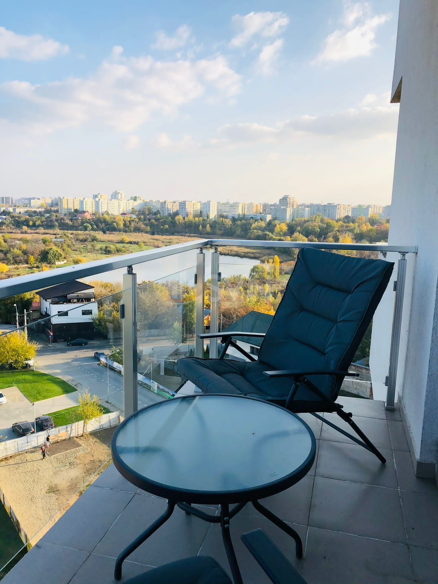 3 camere cu loc parcare subteran inclus Bucuresti/Pantelimon