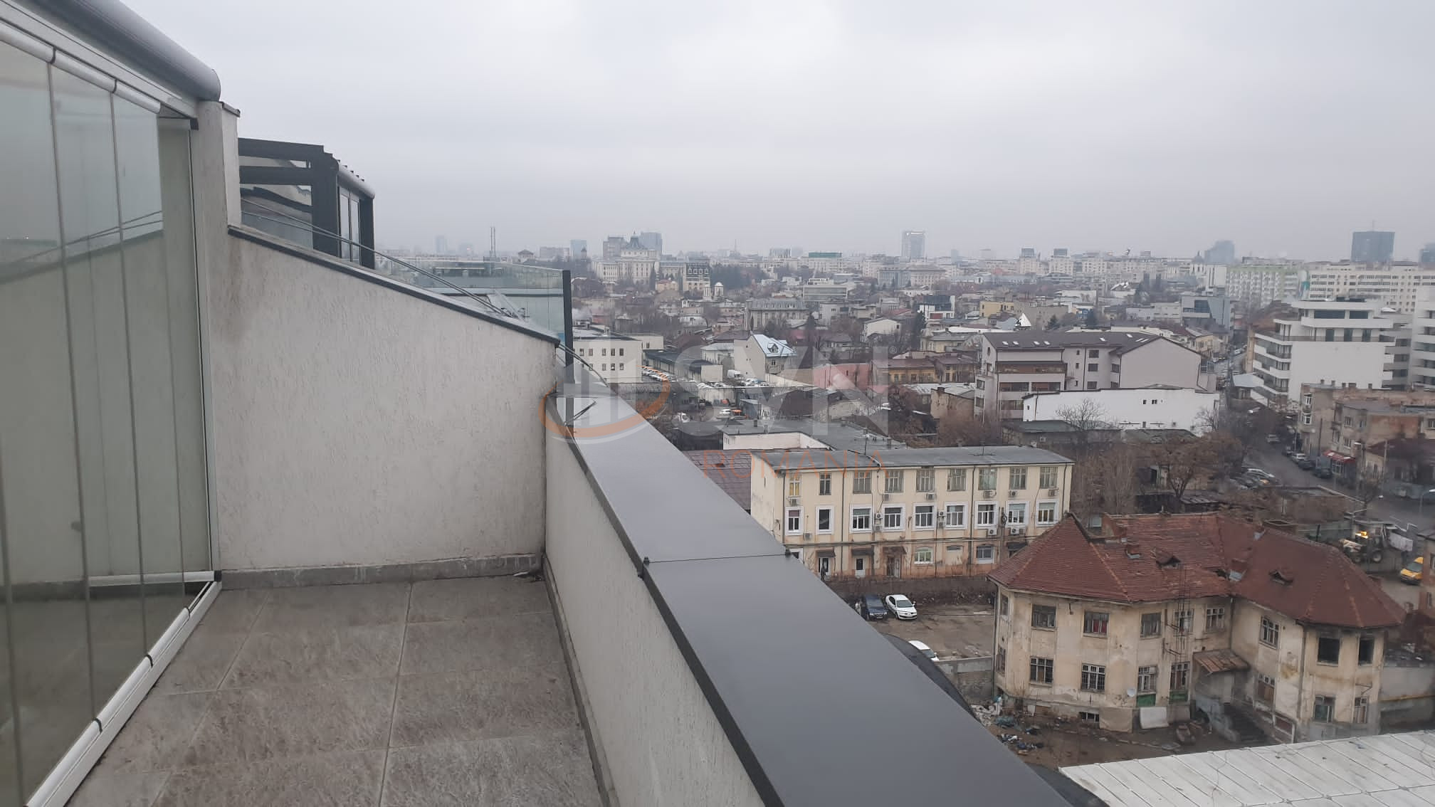 3 camere cu loc parcare subteran inclus Bucuresti/Parcul Carol