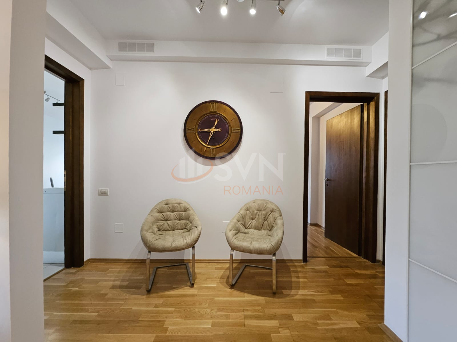 3 camere cu loc parcare subteran inclus Bucuresti/Herastrau