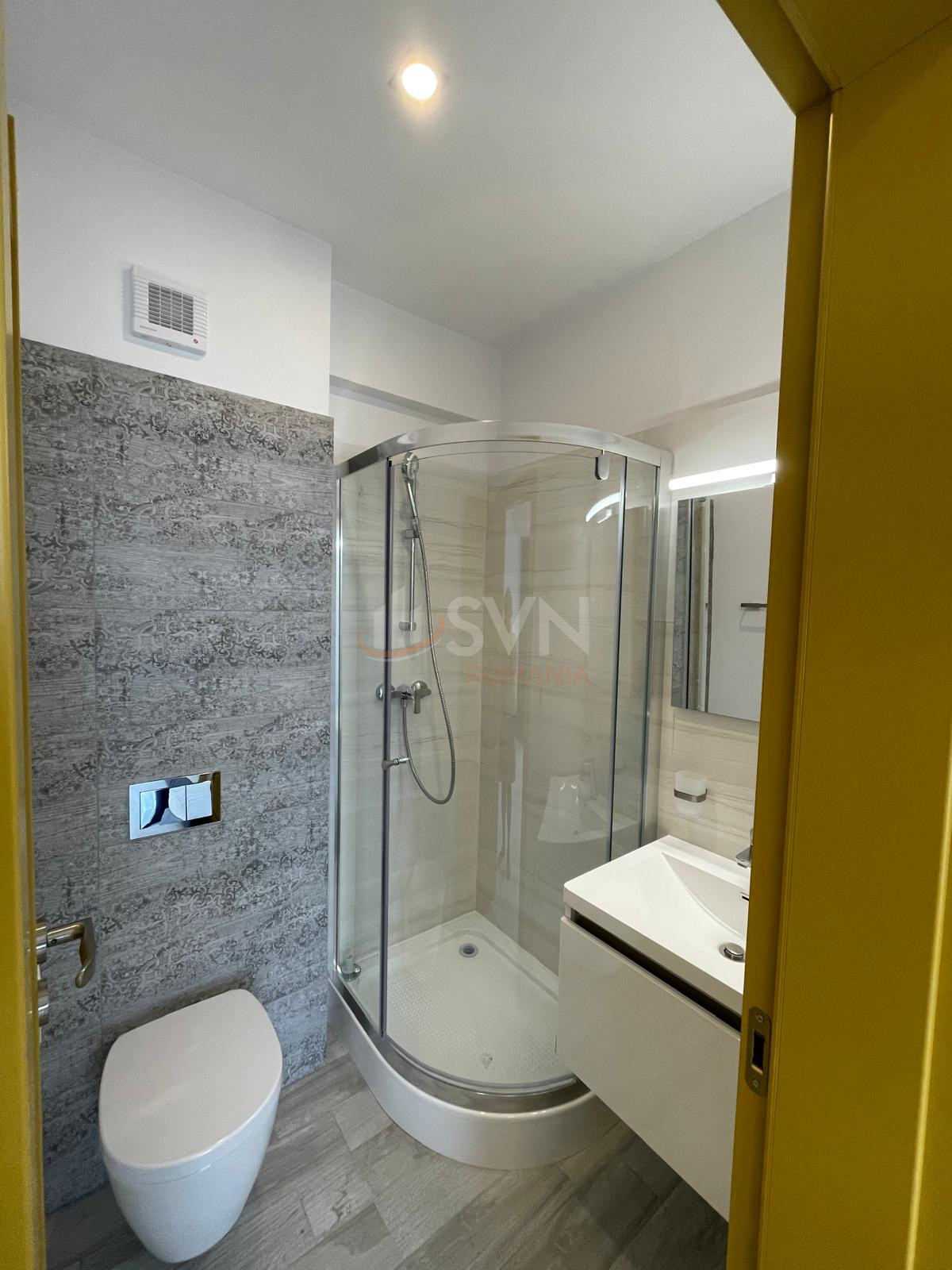 3 camere cu loc parcare subteran inclus Bucuresti/Calea Victoriei