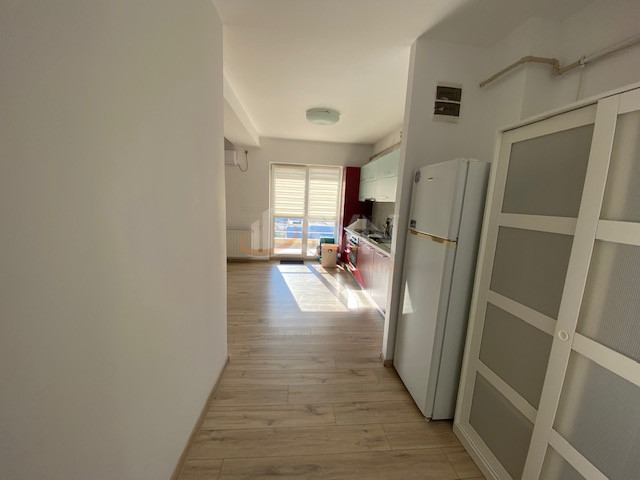 3 camere cu loc parcare subteran inclus Bucuresti/Pipera