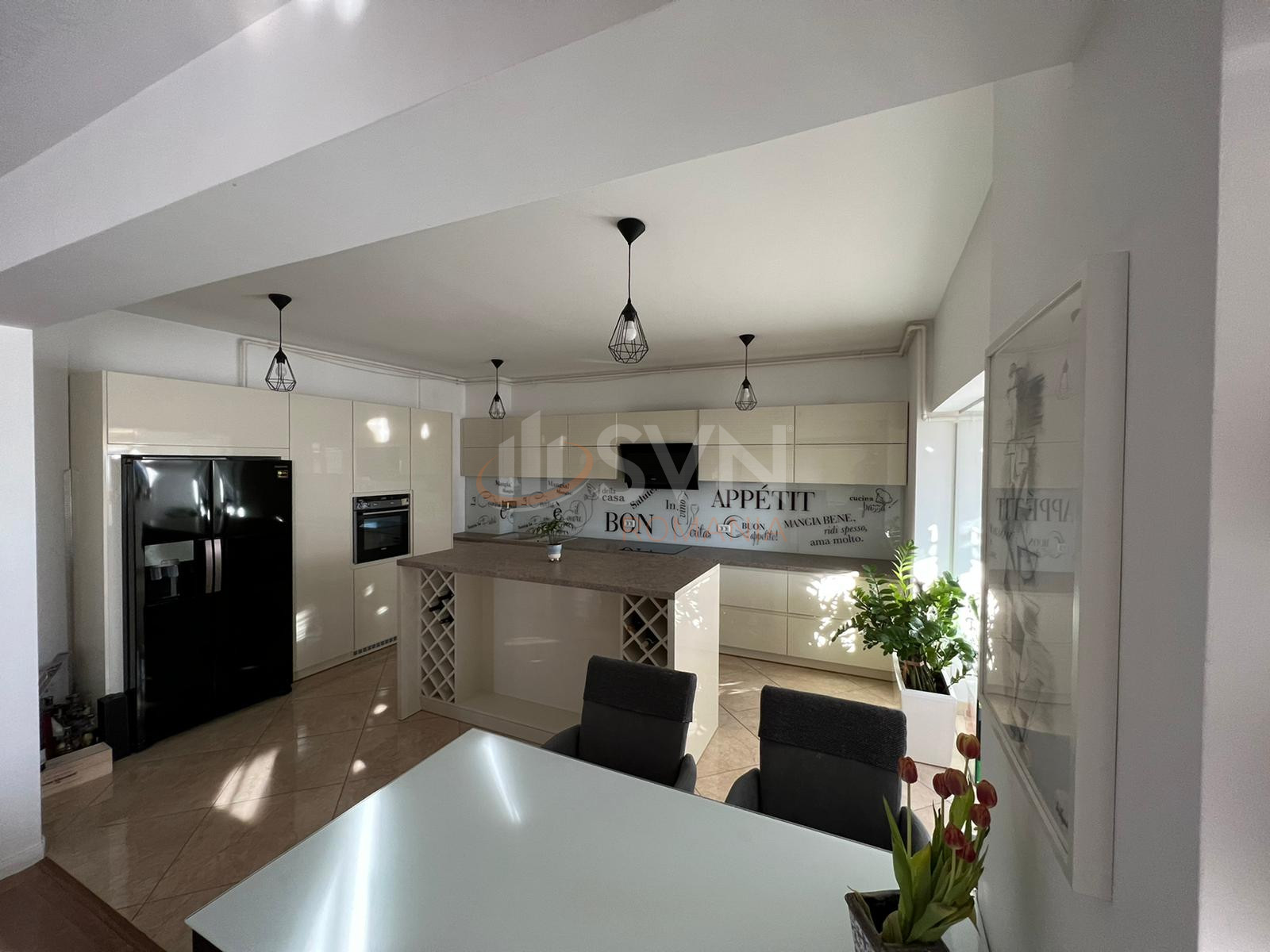 3 camere cu loc parcare subteran inclus Bucuresti/Stefan Cel Mare