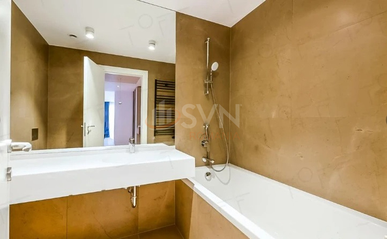 3 camere cu loc parcare subteran inclus Bucuresti/Herastrau