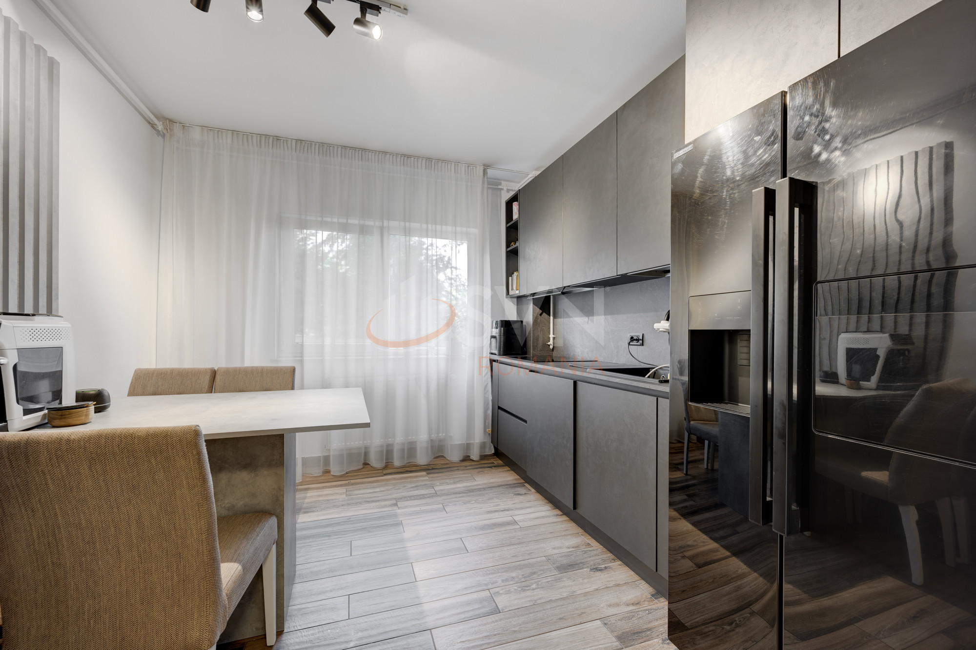 3 camere cu loc parcare subteran inclus Bucuresti/Barbu Vacarescu