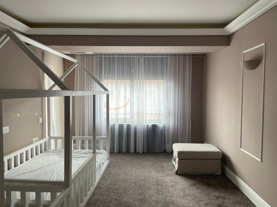 3 camere cu loc parcare subteran inclus Bucuresti/Stefan Cel Mare