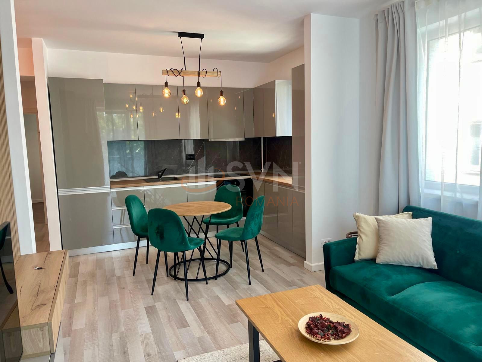 3 camere cu loc parcare subteran inclus Bucuresti/Baneasa