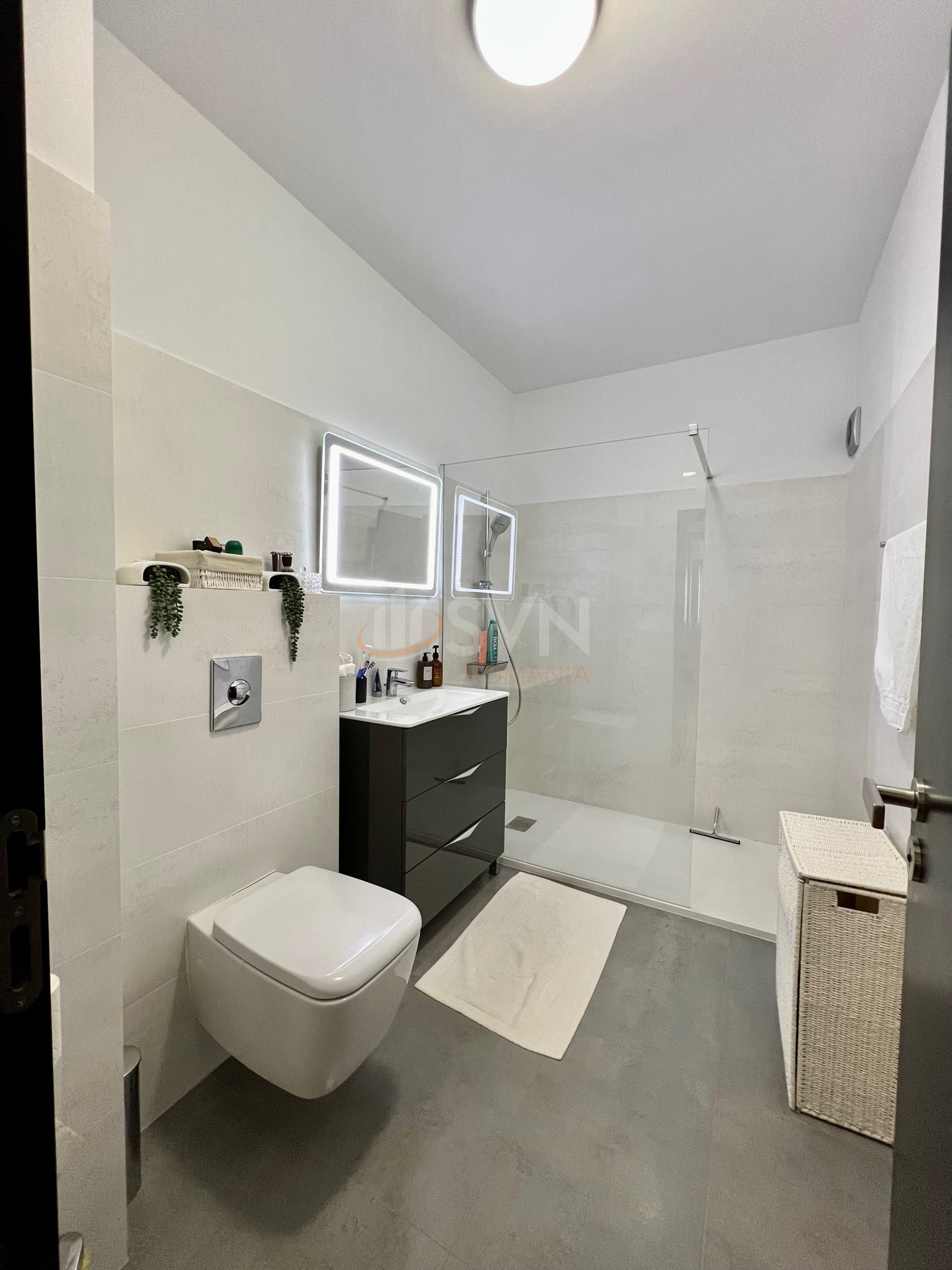 3 camere cu loc parcare subteran inclus Bucuresti/Barbu Vacarescu