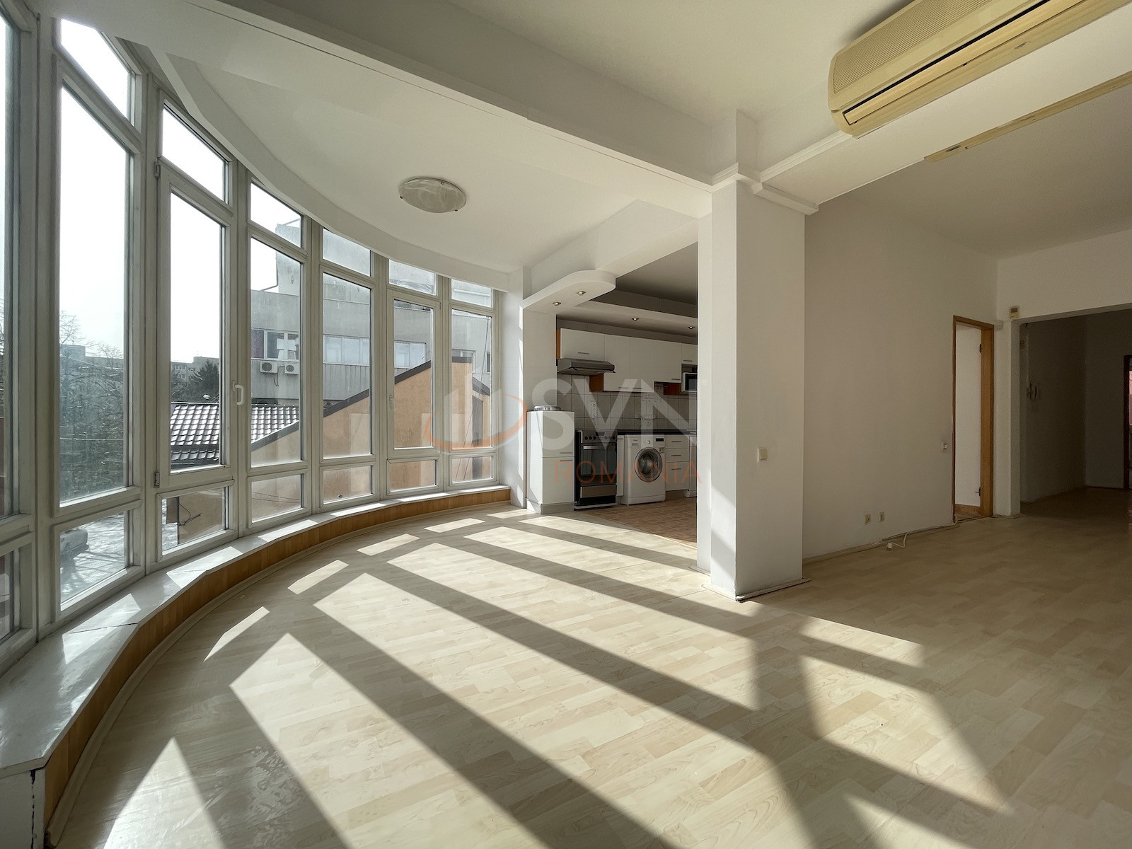 3 camere cu loc parcare subteran inclus Bucuresti/Dorobanti