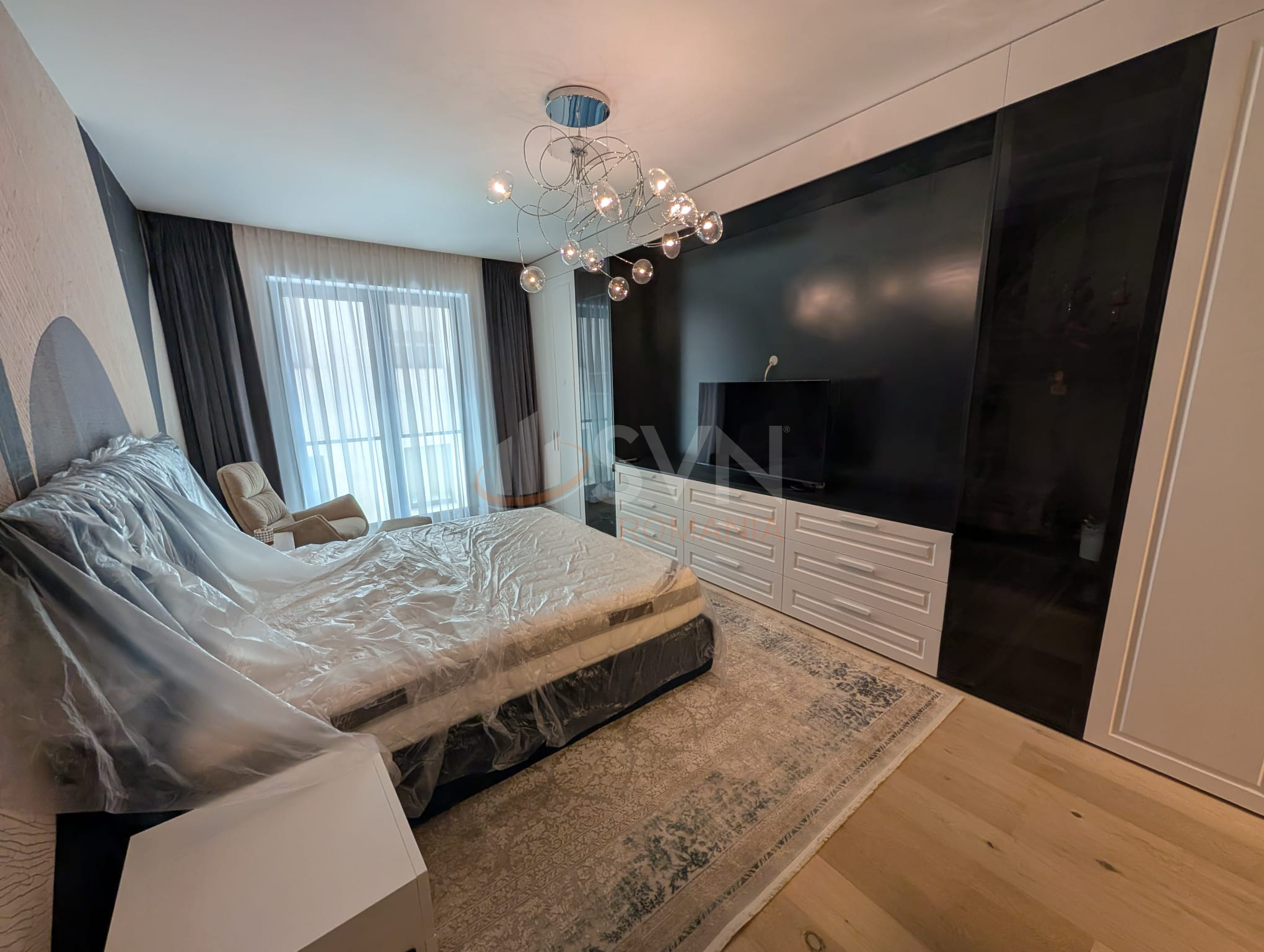 3 camere cu loc parcare subteran inclus Bucuresti/Herastrau