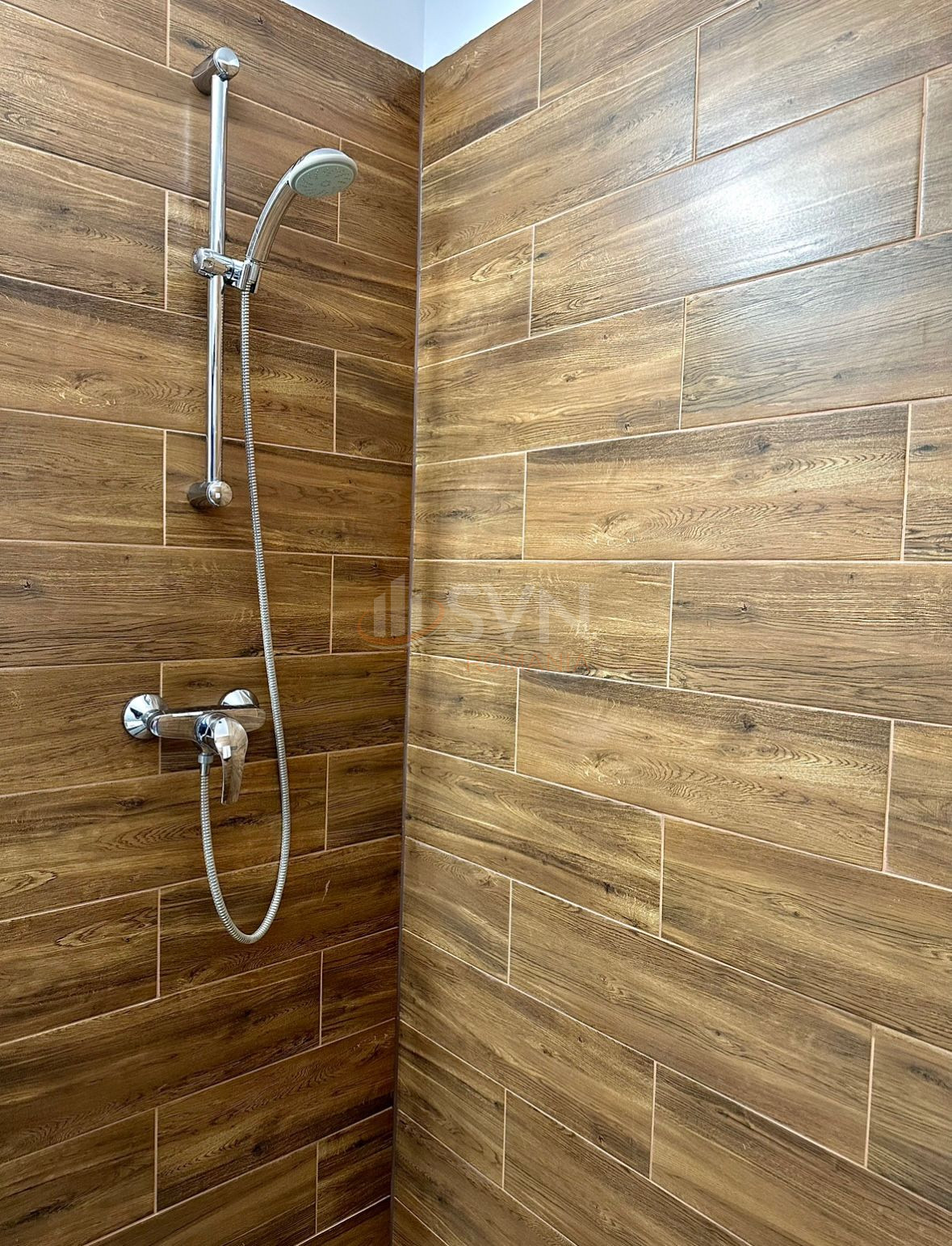 3 camere cu loc parcare subteran inclus Bucuresti/Baneasa