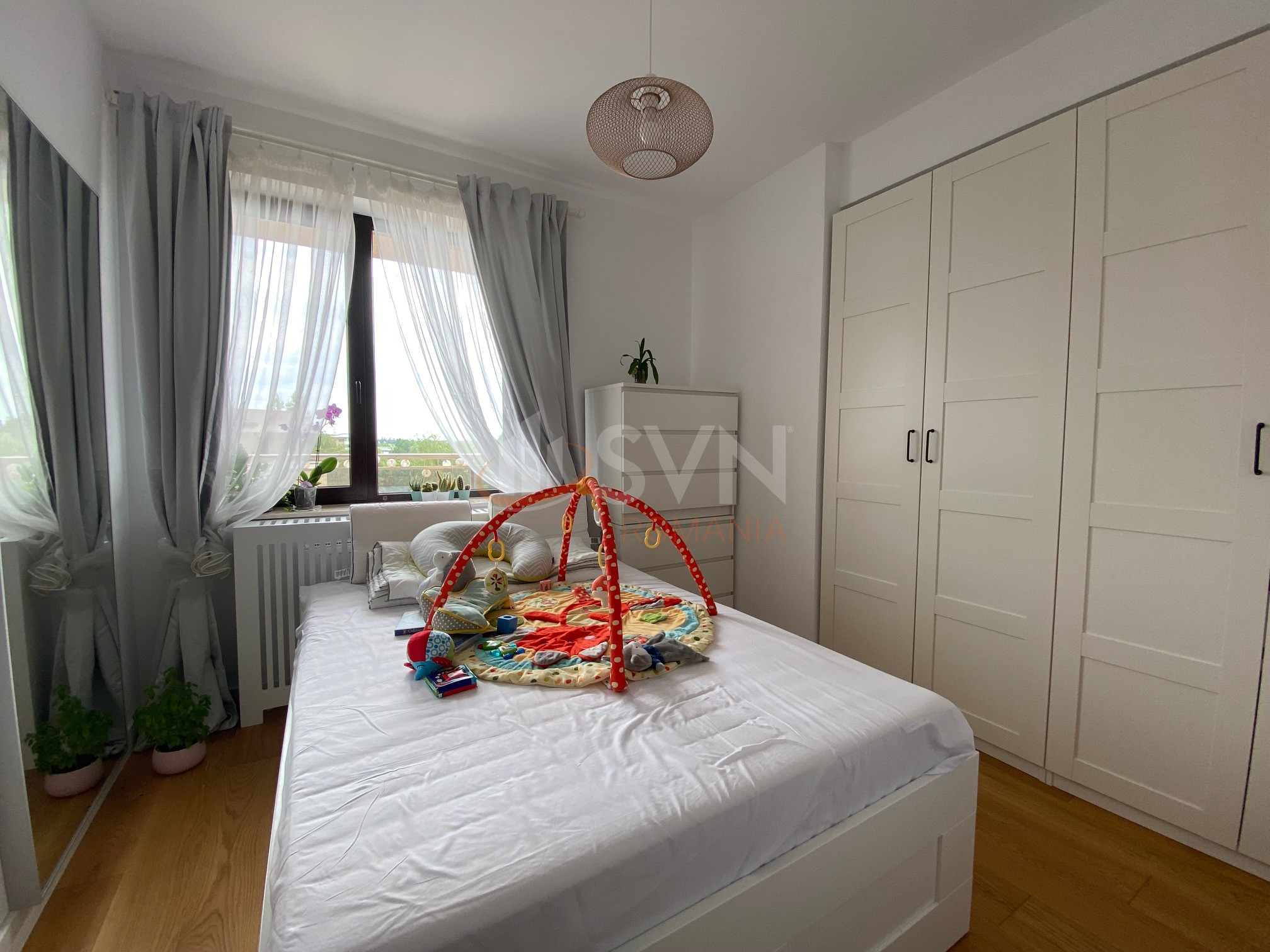 3 camere cu loc parcare subteran inclus Bucuresti/Pipera