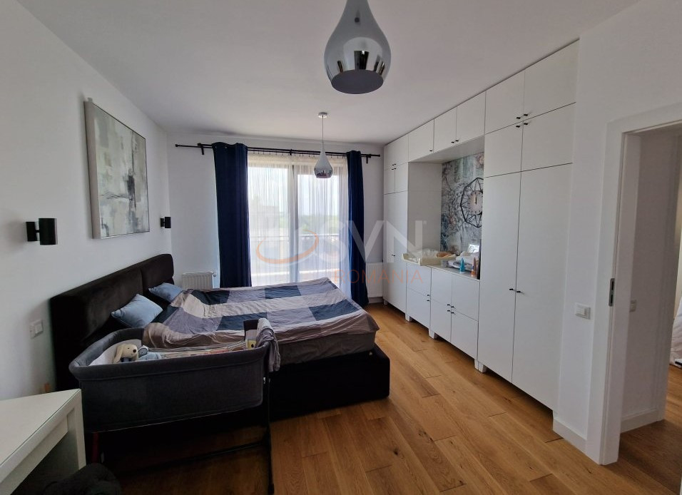 3 camere cu loc parcare subteran inclus Bucuresti/Pipera