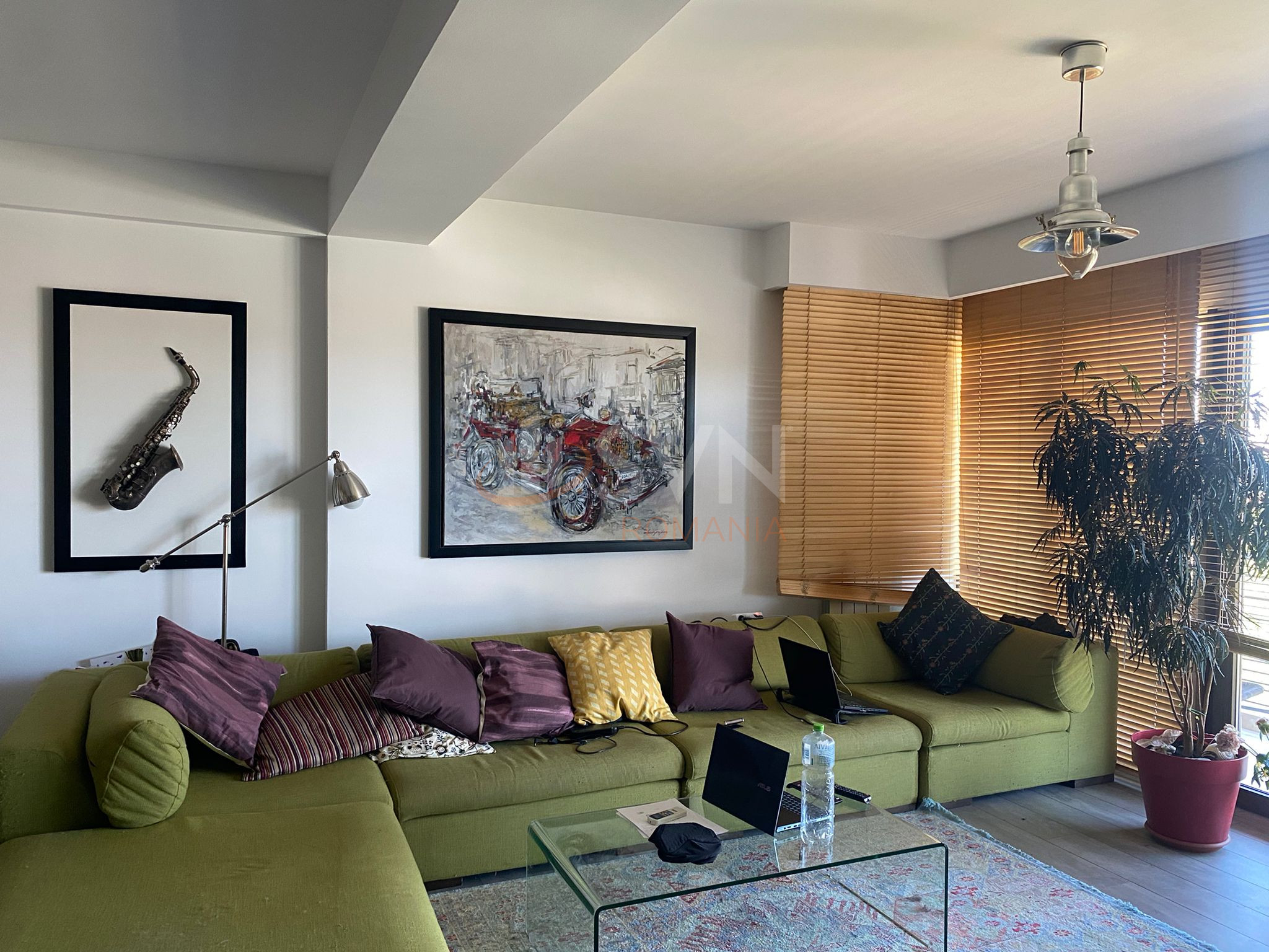 3 camere cu loc parcare subteran inclus Bucuresti/Sisesti