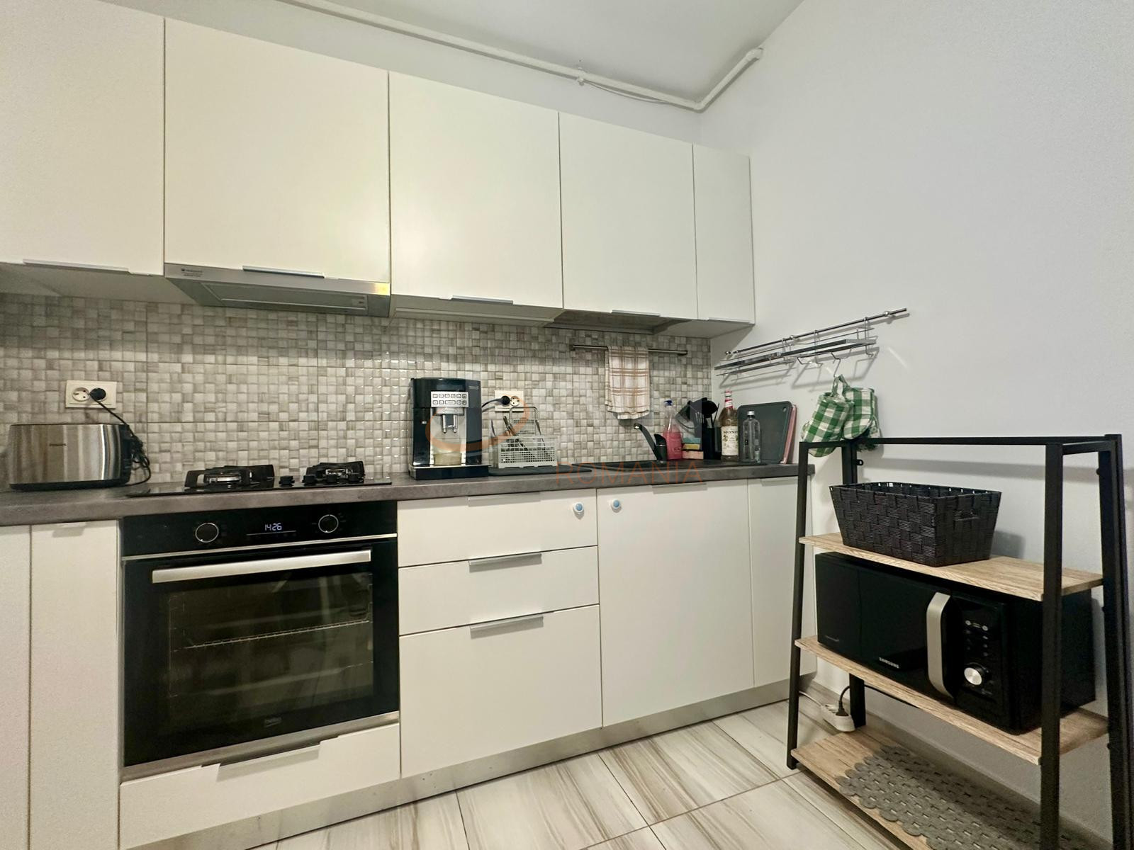 3 camere cu loc parcare subteran inclus Bucuresti/Pacii