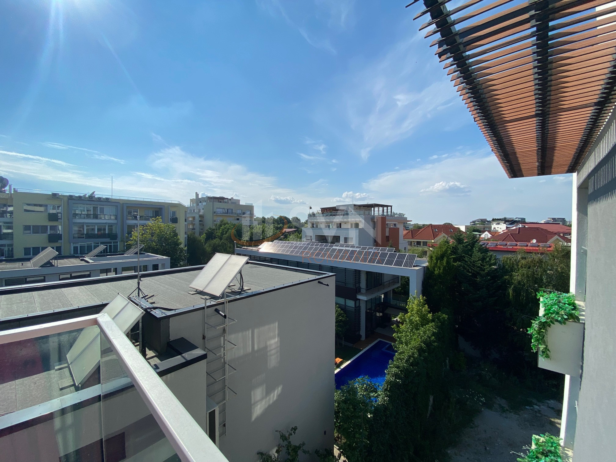 3 camere cu loc parcare subteran inclus Bucuresti/Herastrau