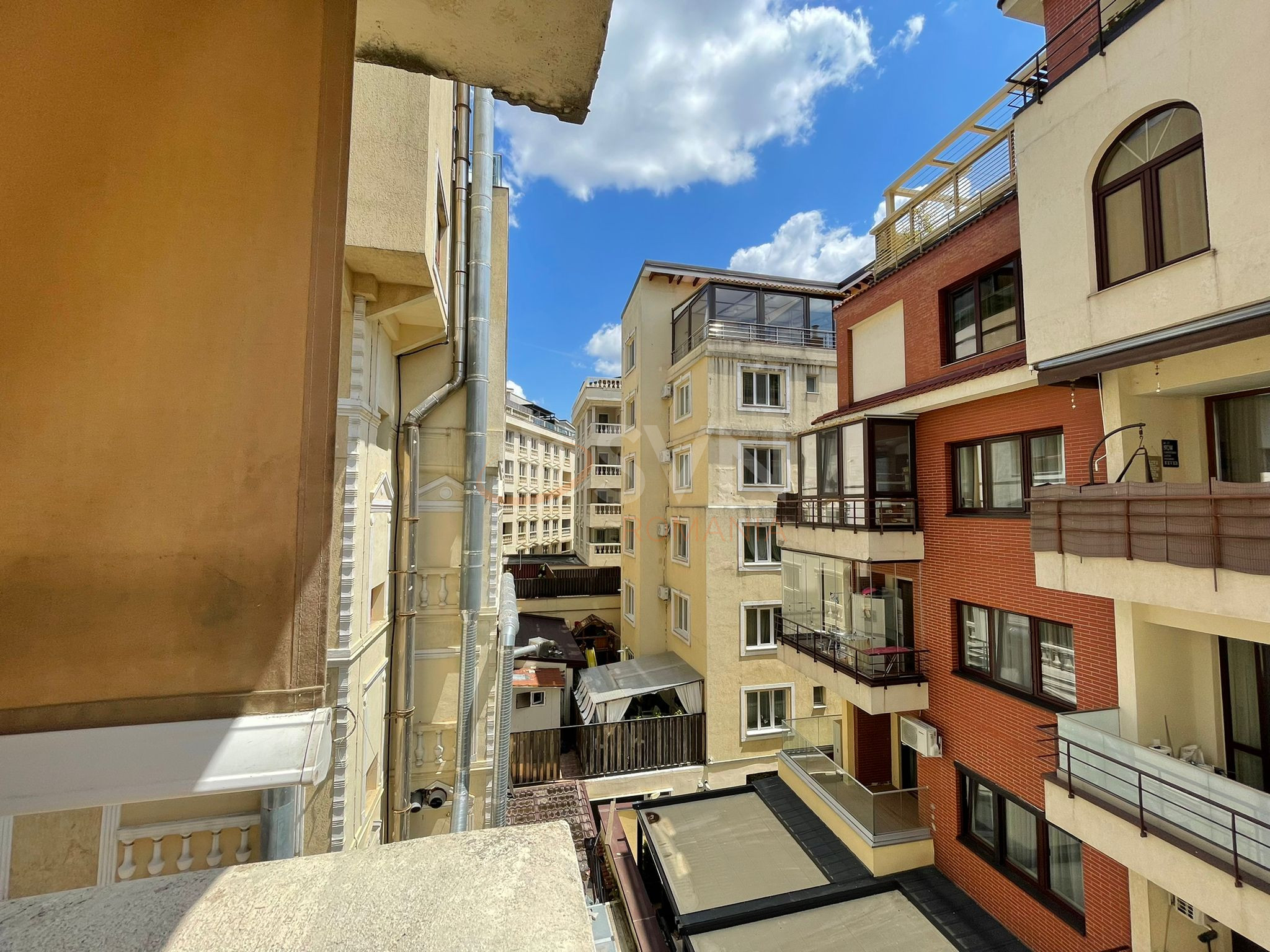 3 camere cu loc parcare subteran inclus Bucuresti/Nordului