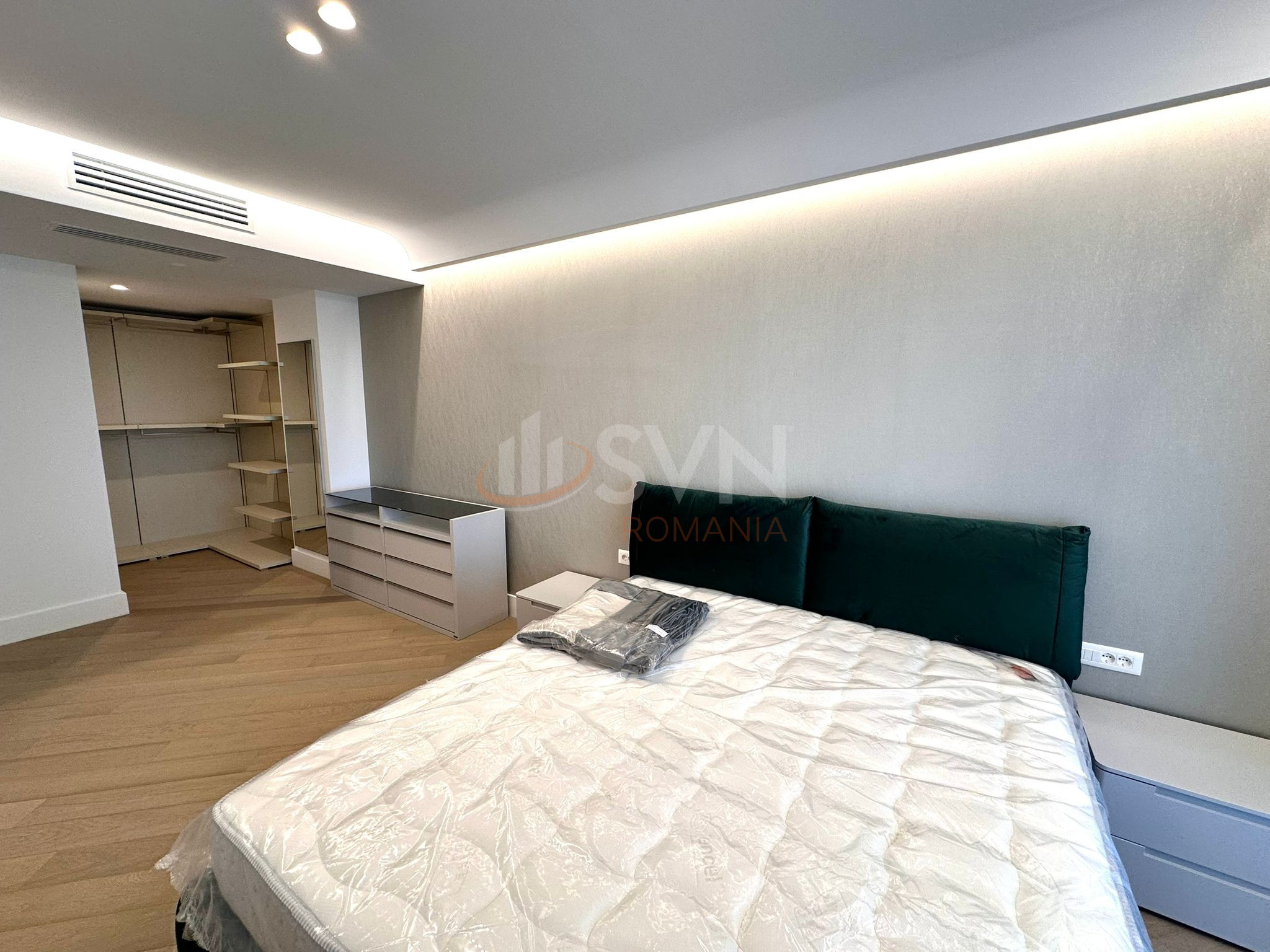 3 camere cu loc parcare subteran inclus Bucuresti/Pipera