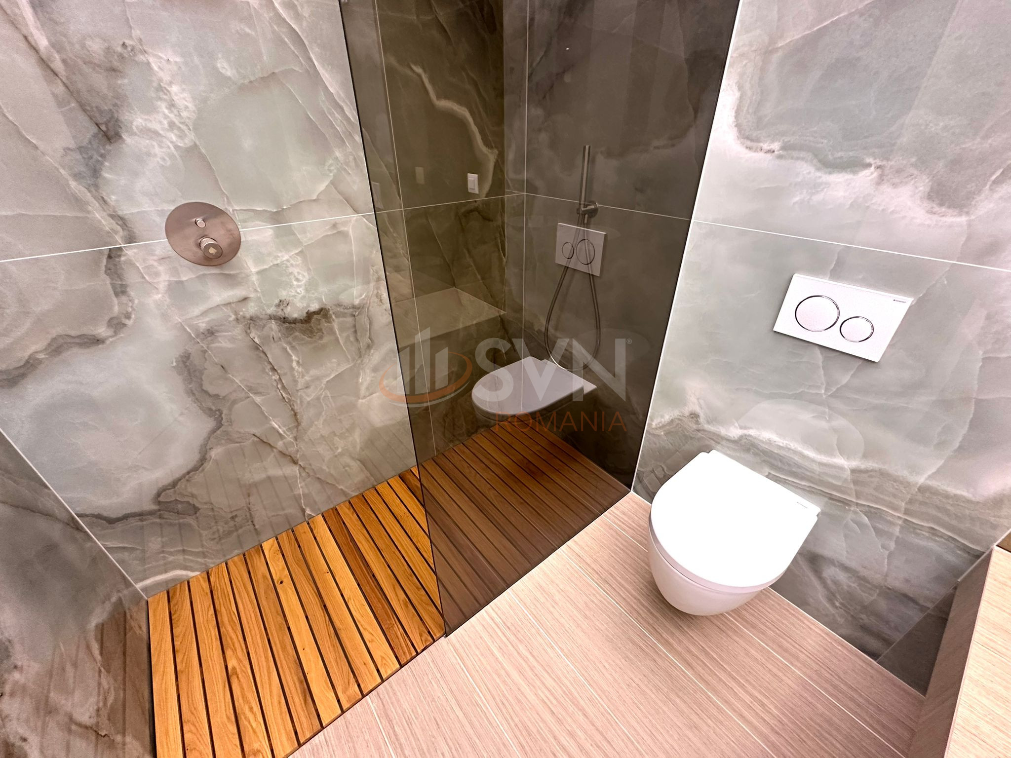 3 camere cu loc parcare subteran inclus Bucuresti/Pipera