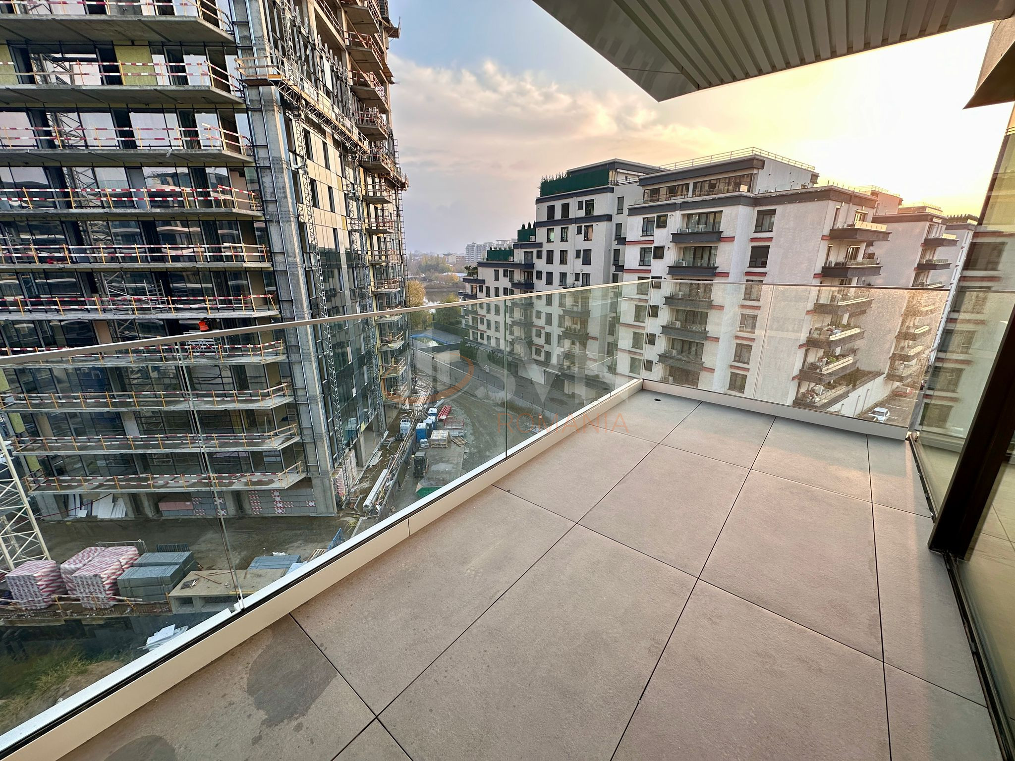 3 camere cu loc parcare subteran inclus Bucuresti/Floreasca