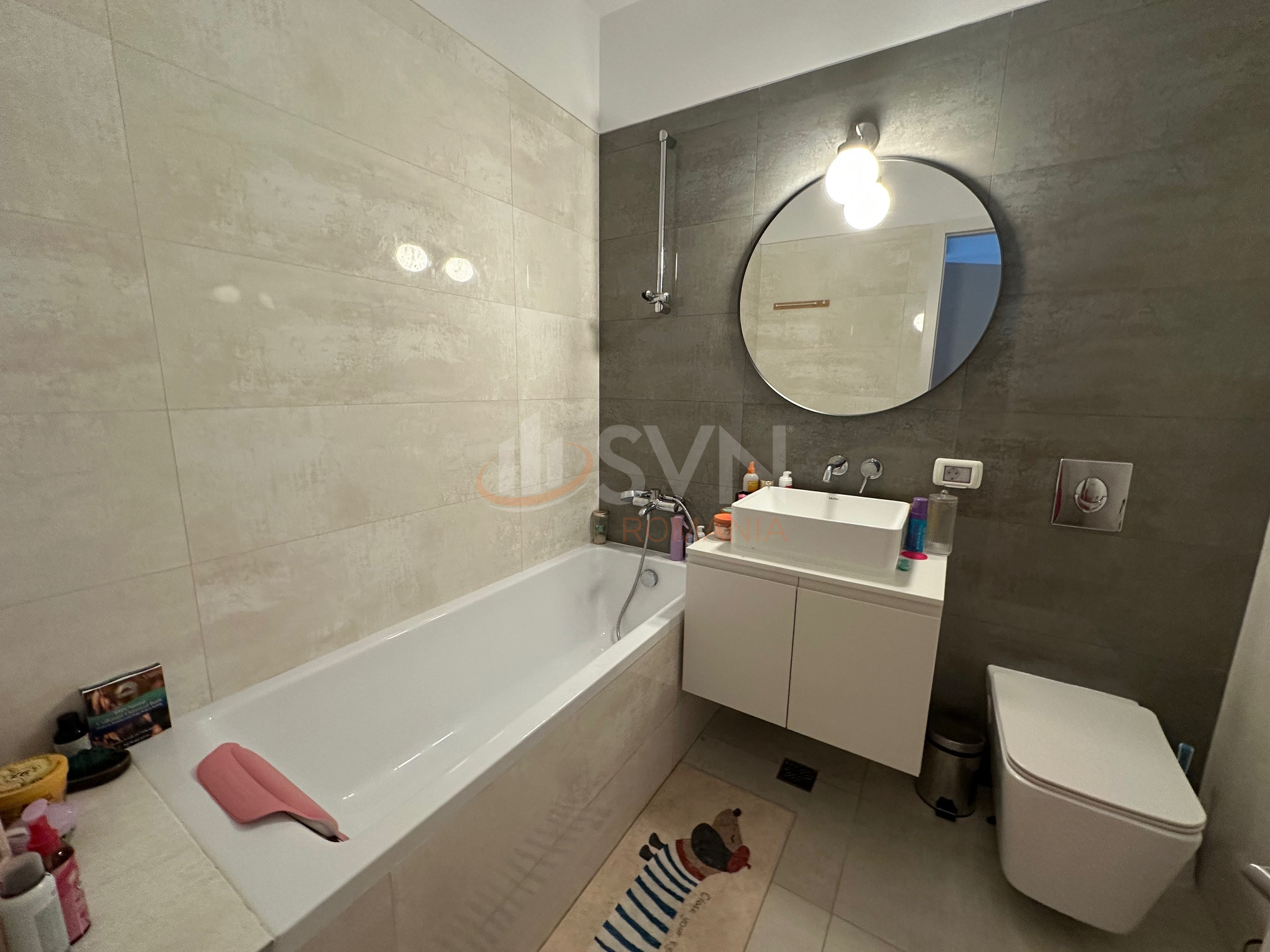 3 camere cu loc parcare subteran inclus Bucuresti/Herastrau