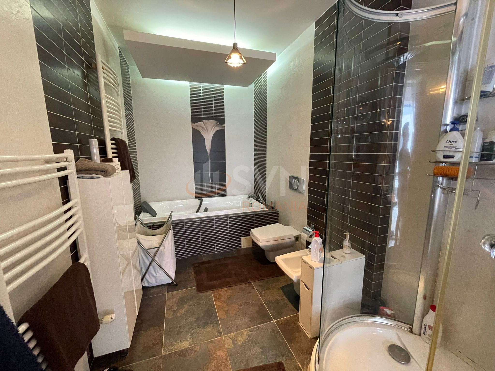 3 camere cu loc parcare subteran inclus Bucuresti/Herastrau