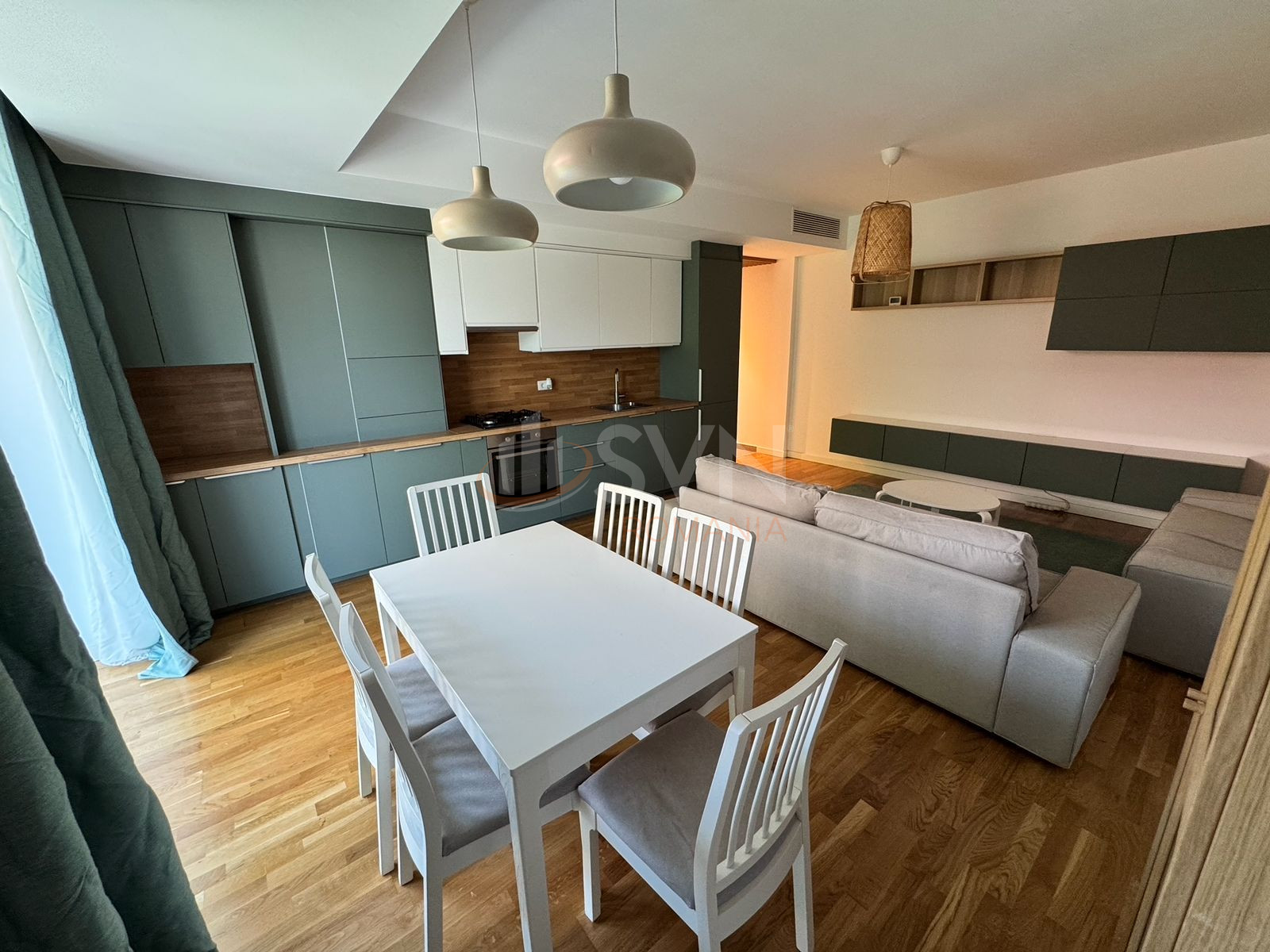 3 camere cu loc parcare subteran inclus Bucuresti/Parcul Carol