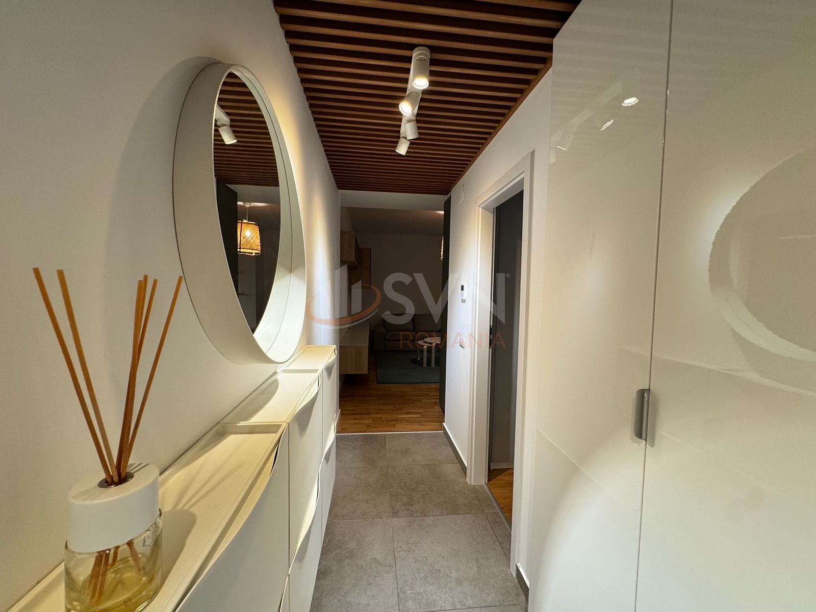 3 camere cu loc parcare subteran inclus Bucuresti/Parcul Carol